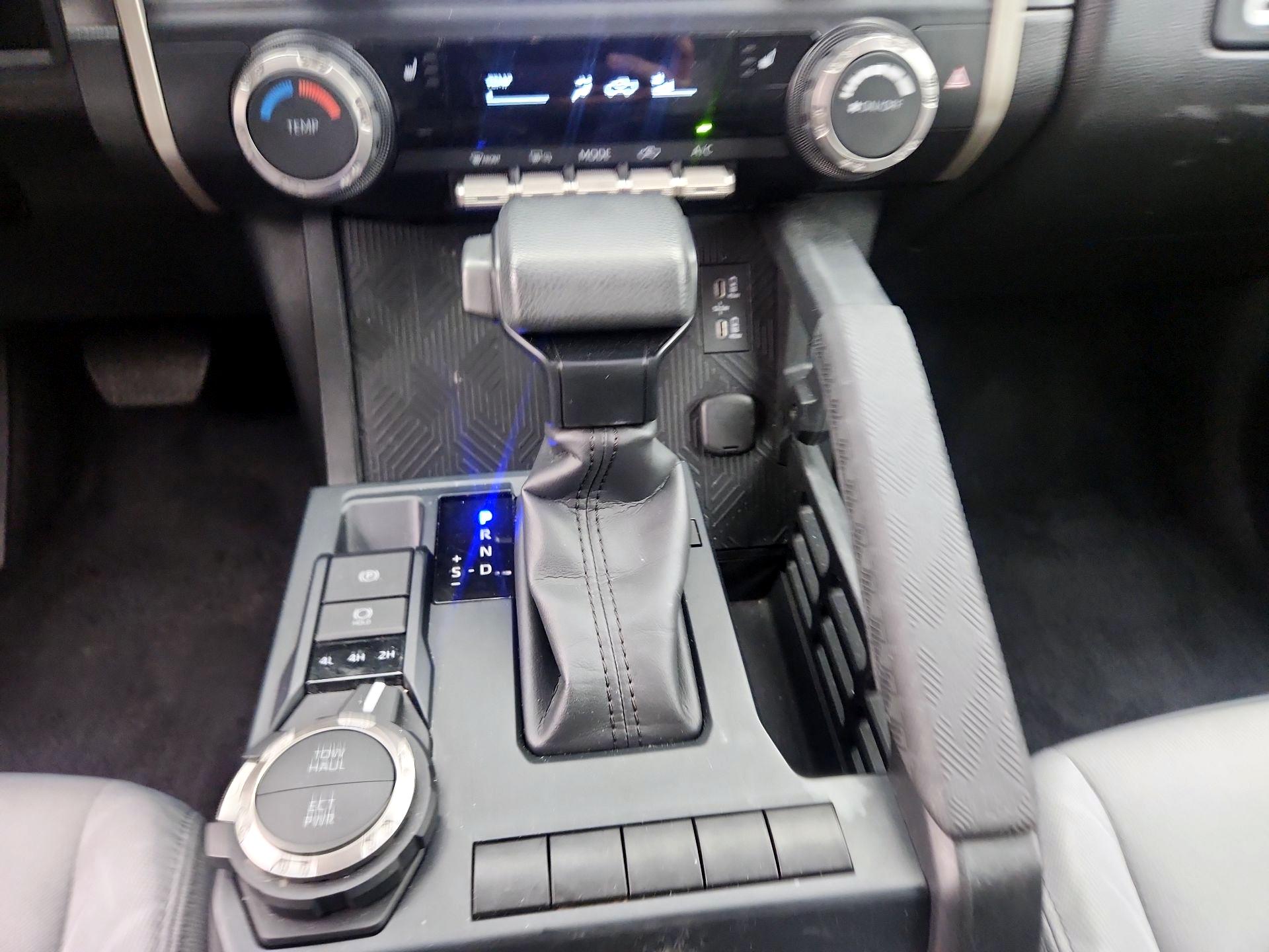Thumbnail: 2024 Toyota Tacoma - 17