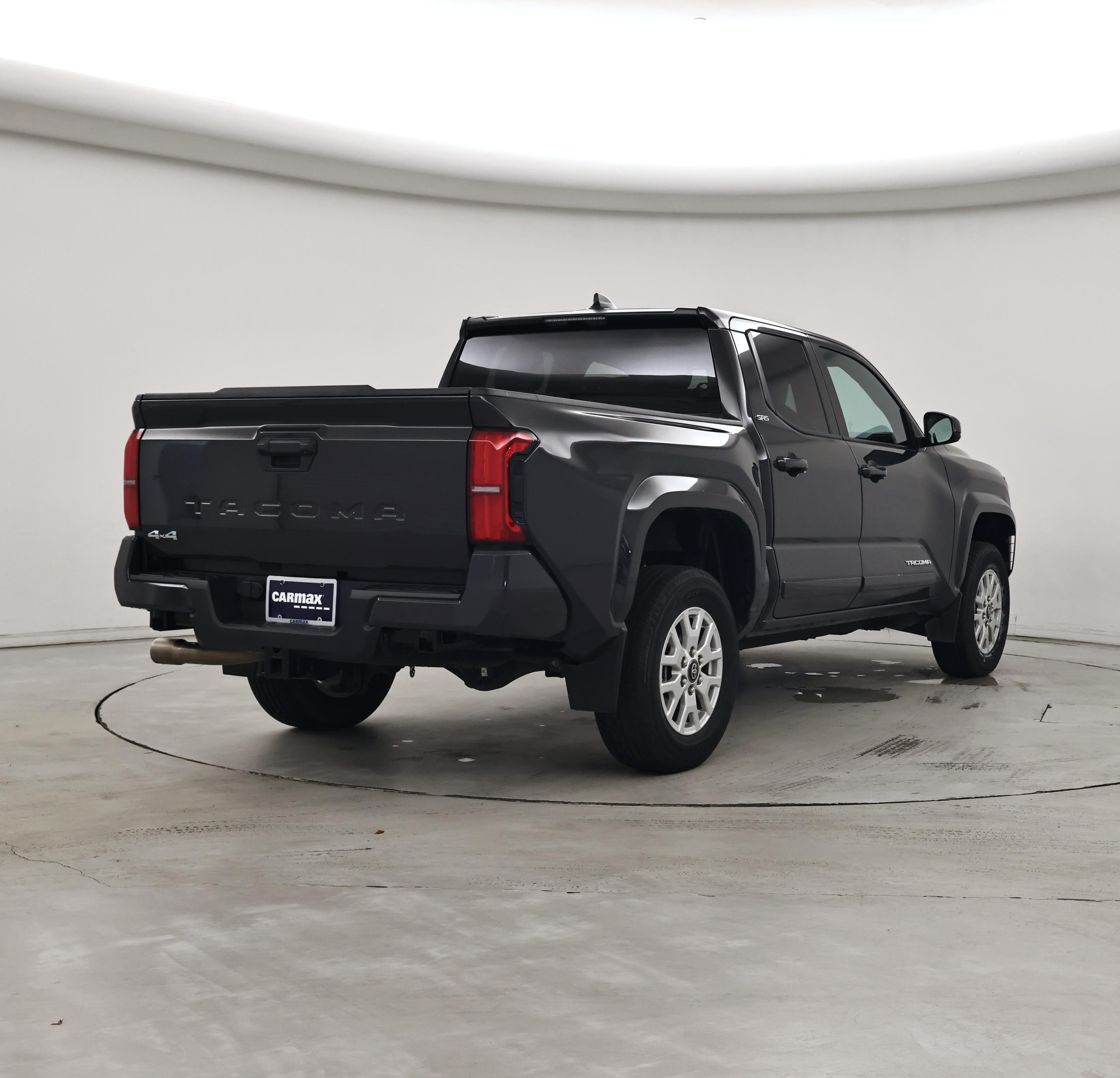 Thumbnail: 2024 Toyota Tacoma - 8