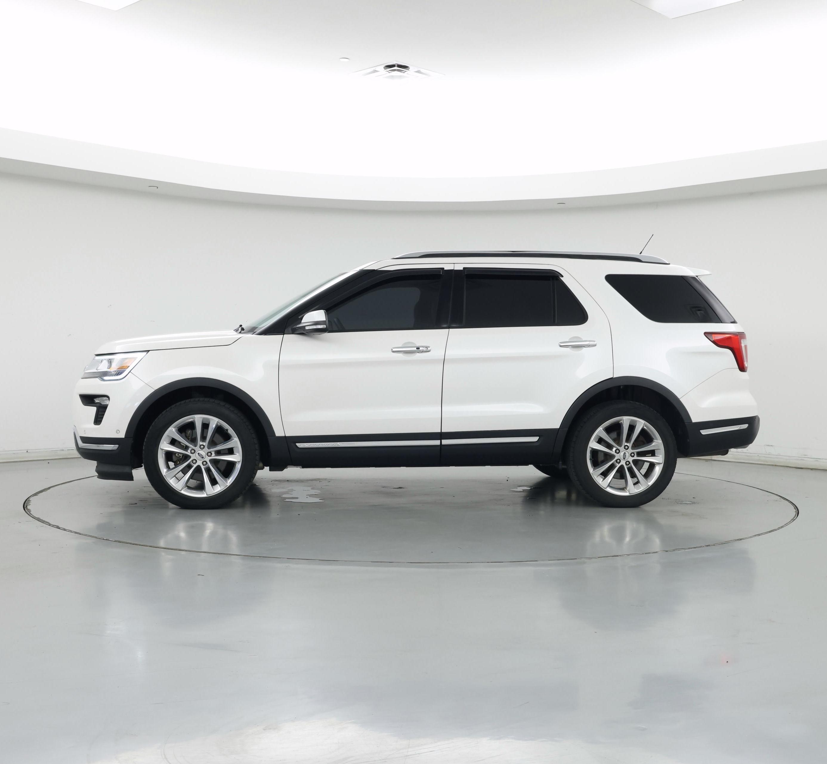 Thumbnail: 2018 Ford Explorer - 3