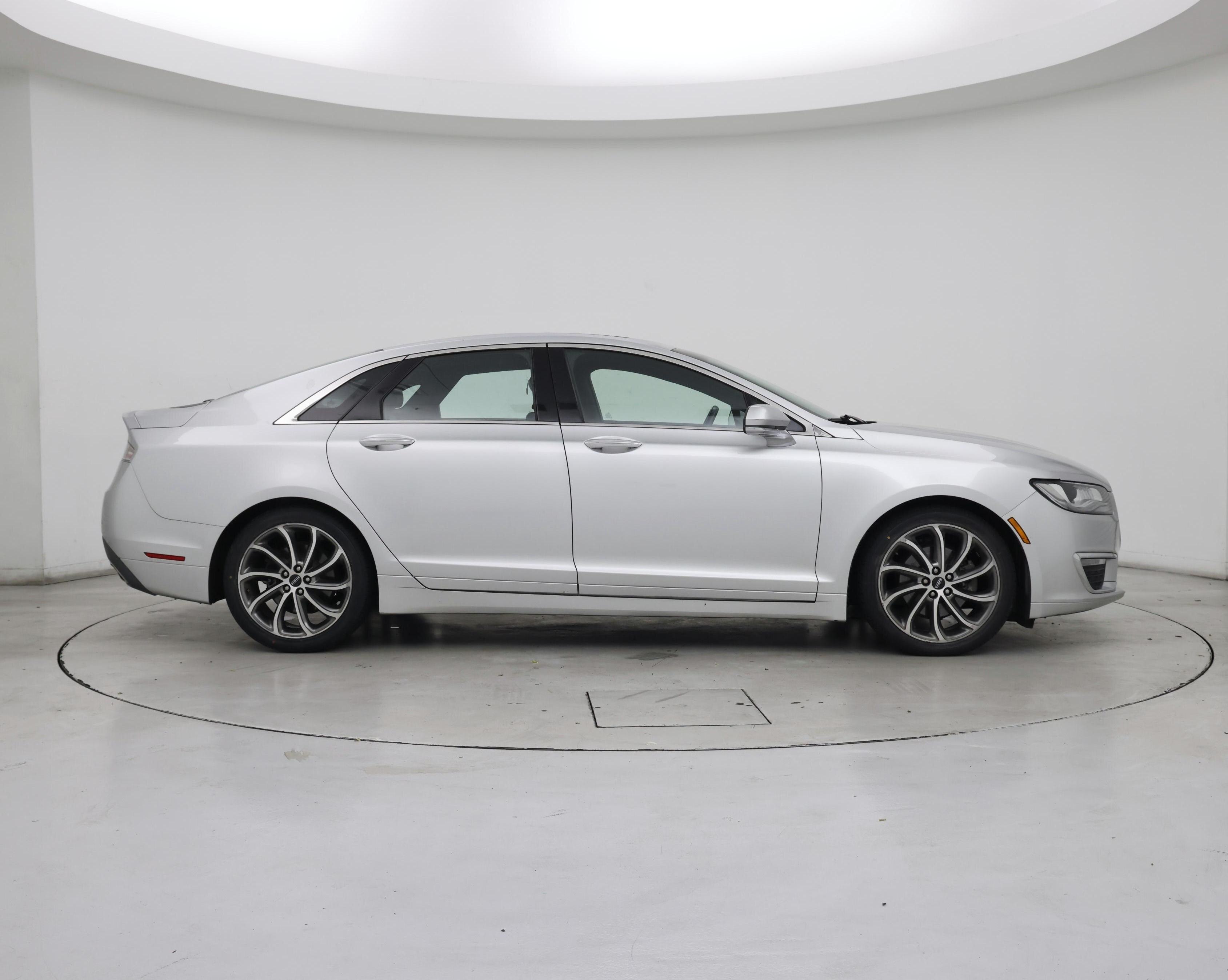 Thumbnail: 2019 Lincoln MKZ - 7