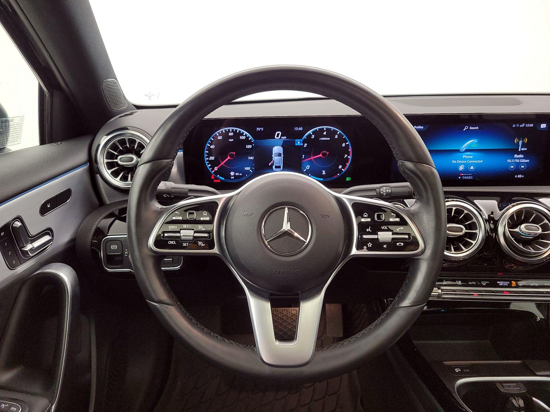 Thumbnail: 2021 Mercedes-Benz A-Class - 10