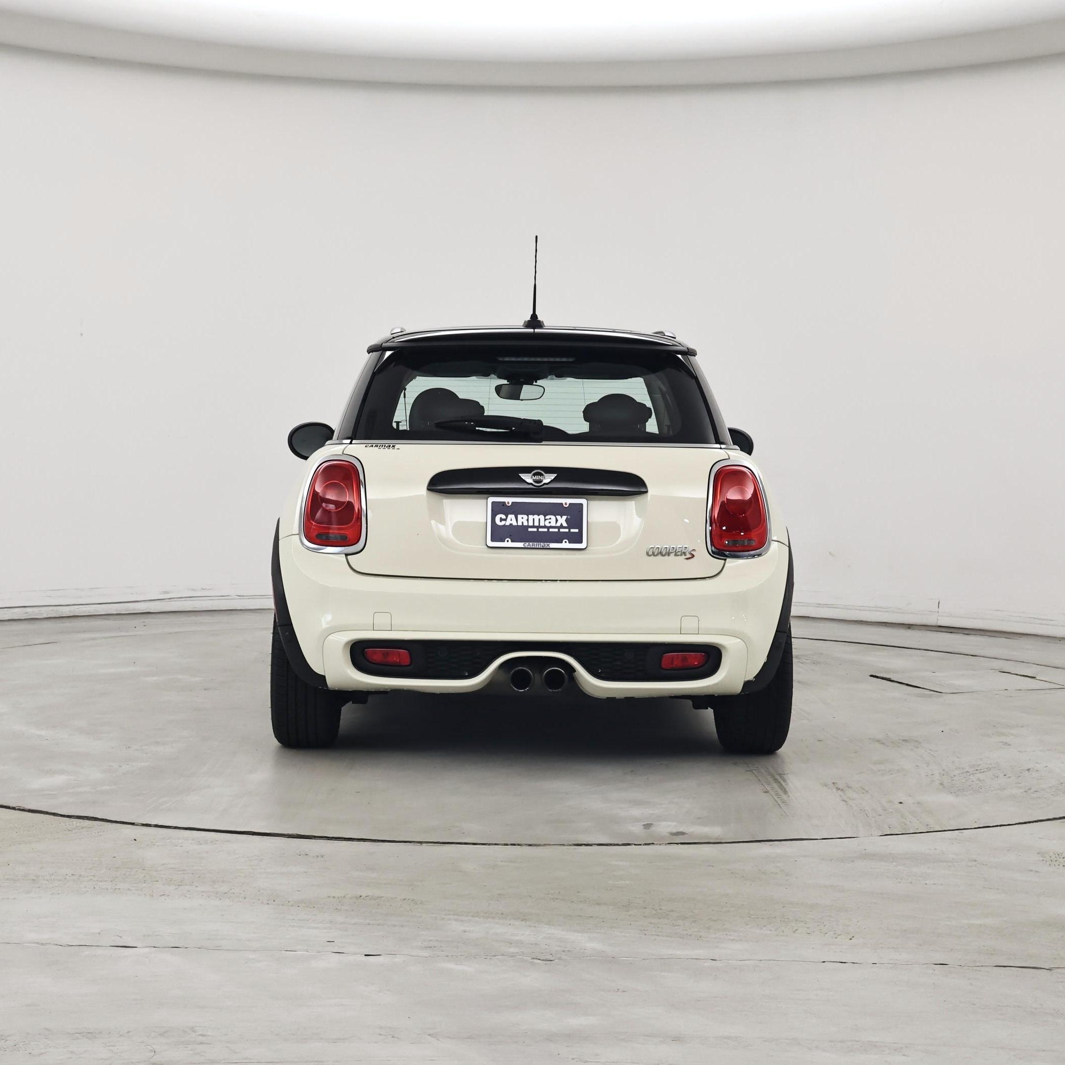Thumbnail: 2017 MINI Cooper Hardtop - 6
