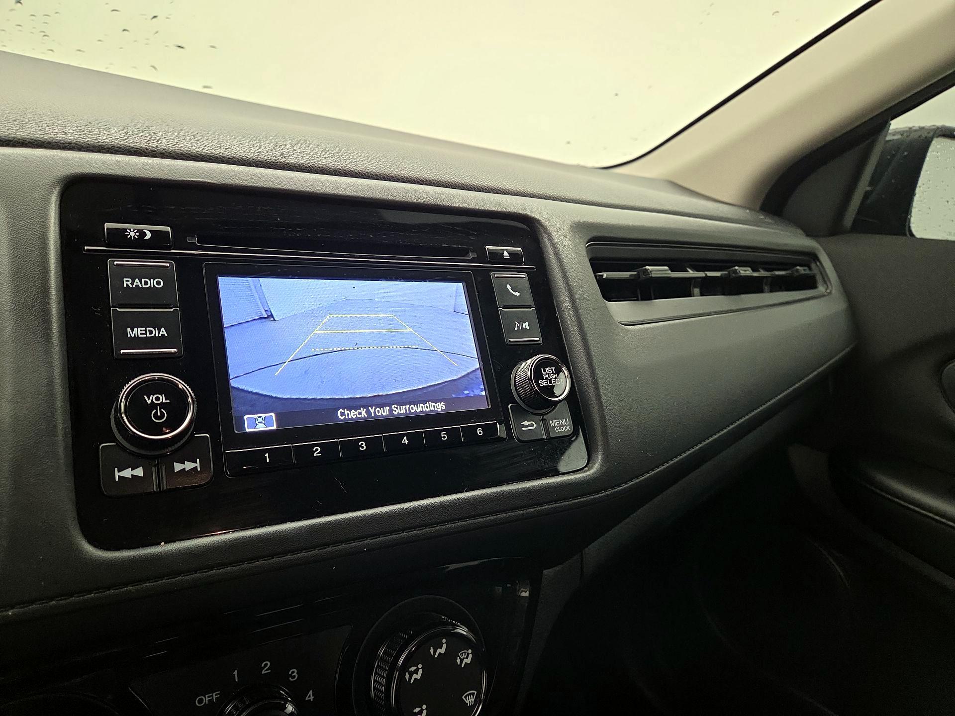 Thumbnail: 2021 Honda HR-V - 14