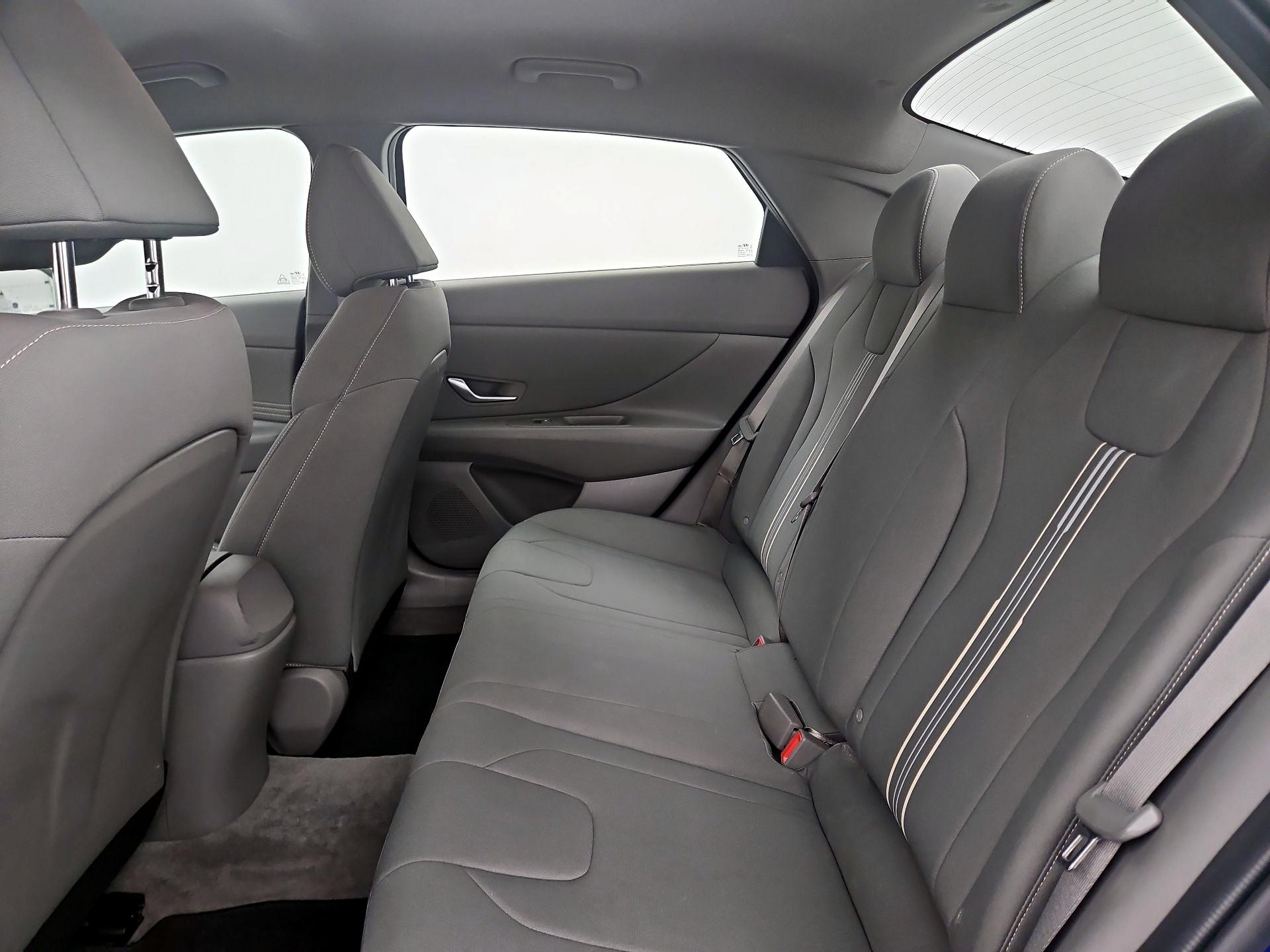 Thumbnail: 2023 Hyundai Elantra - 20