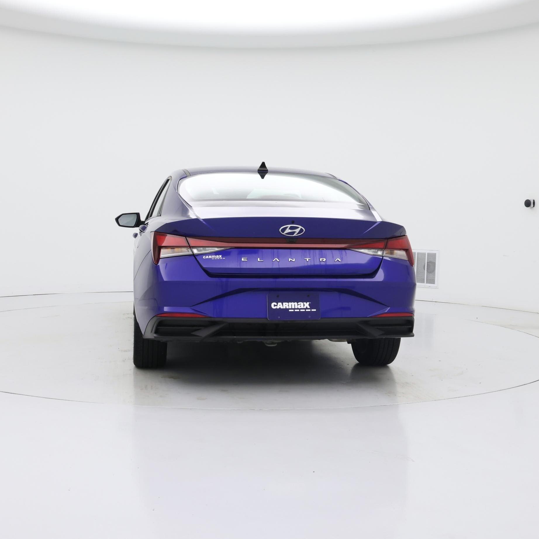 Thumbnail: 2023 Hyundai Elantra - 6