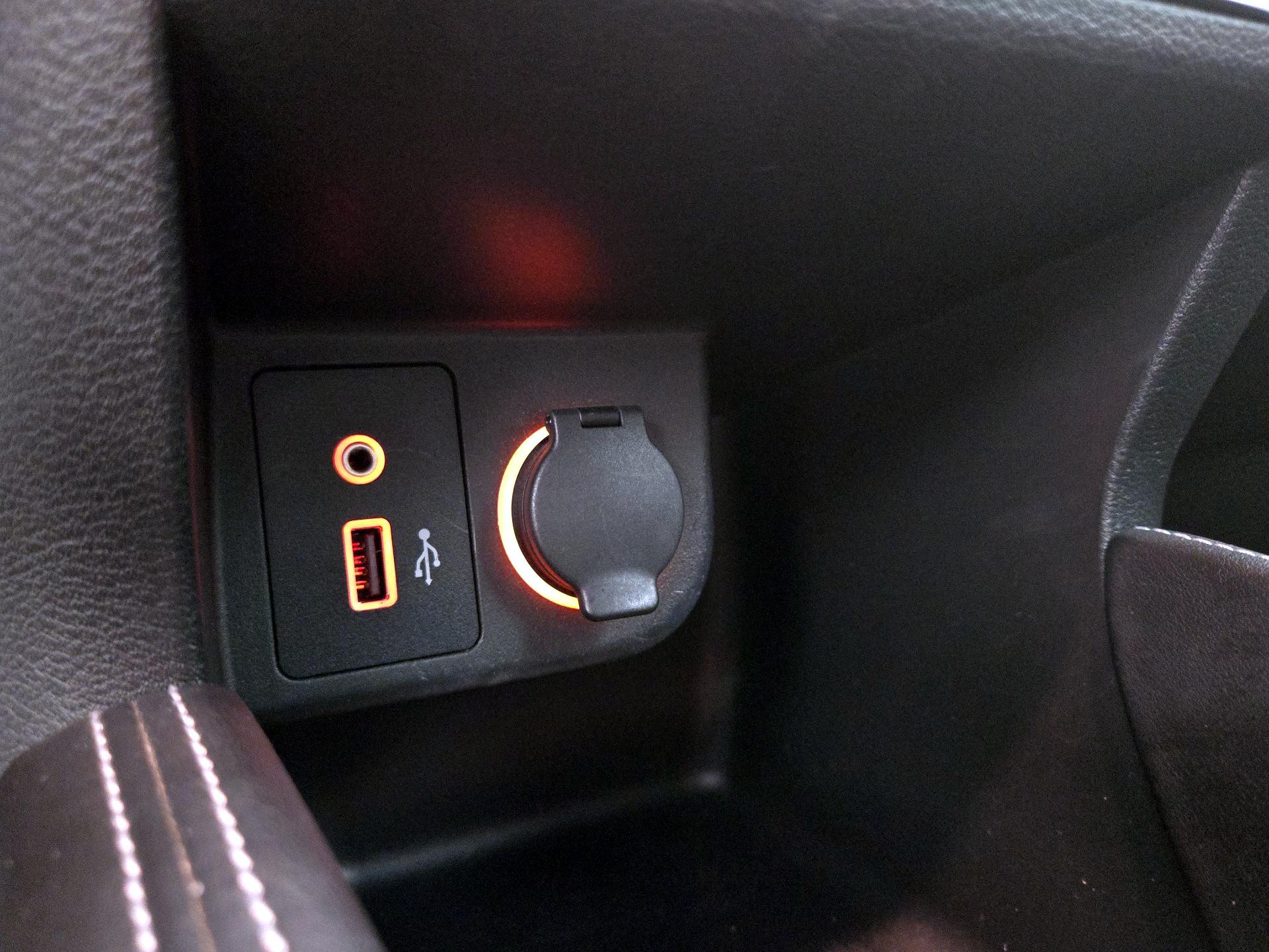 Thumbnail: 2019 Nissan Kicks - 18