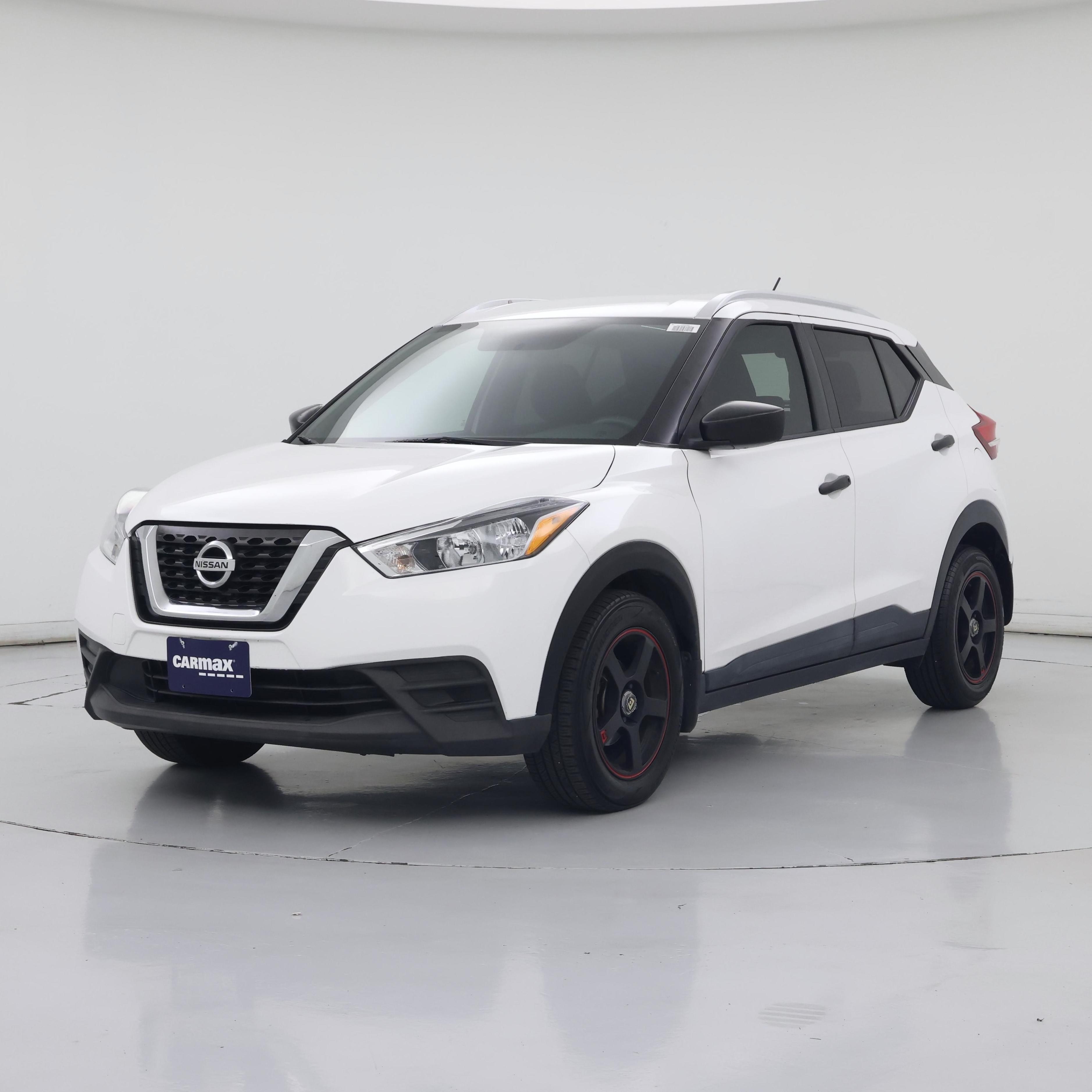 Thumbnail: 2019 Nissan Kicks - 4