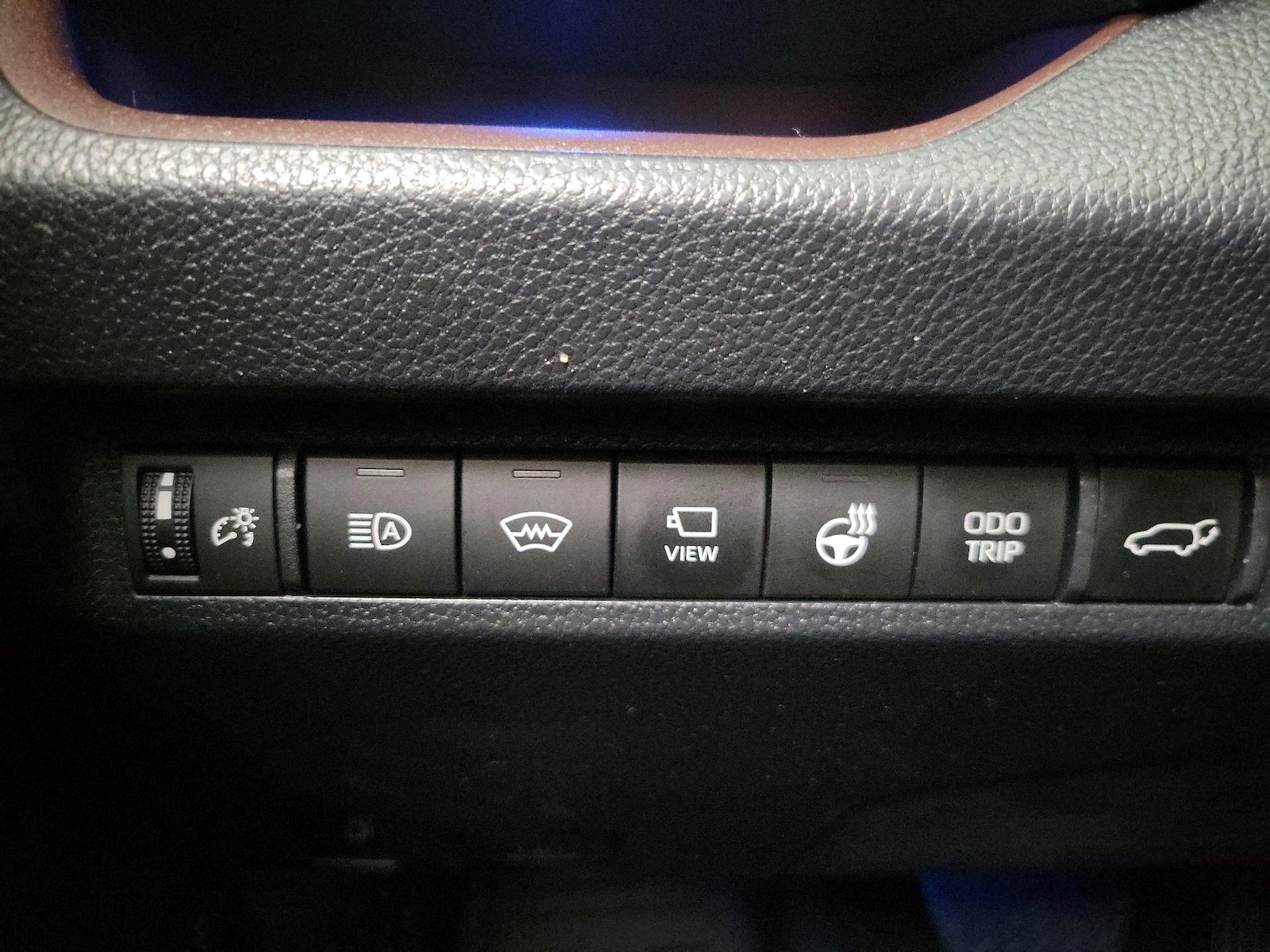 2023 Toyota RAV4 Limited - Photo 14