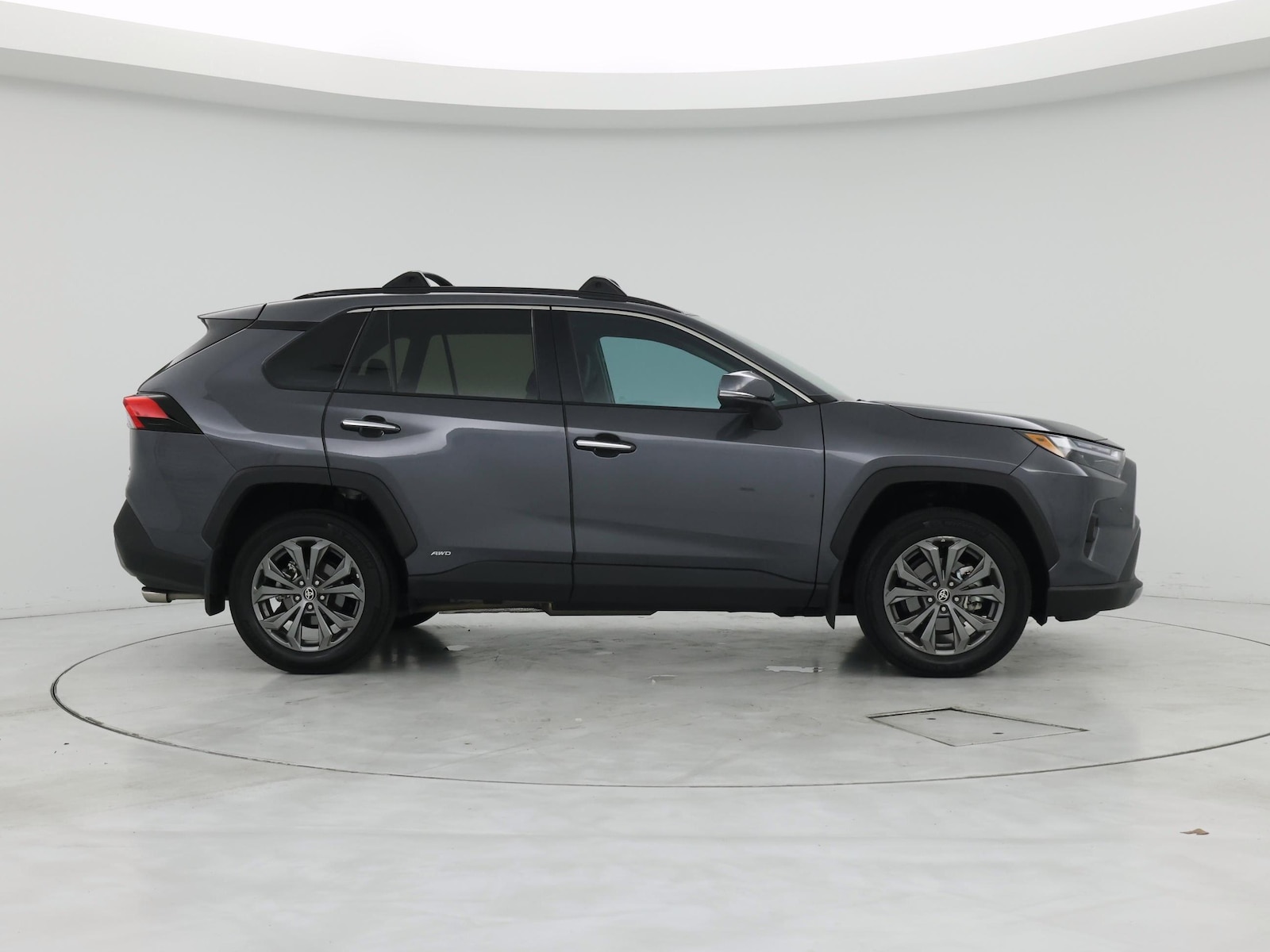 2023 Toyota RAV4 Limited - Photo 8