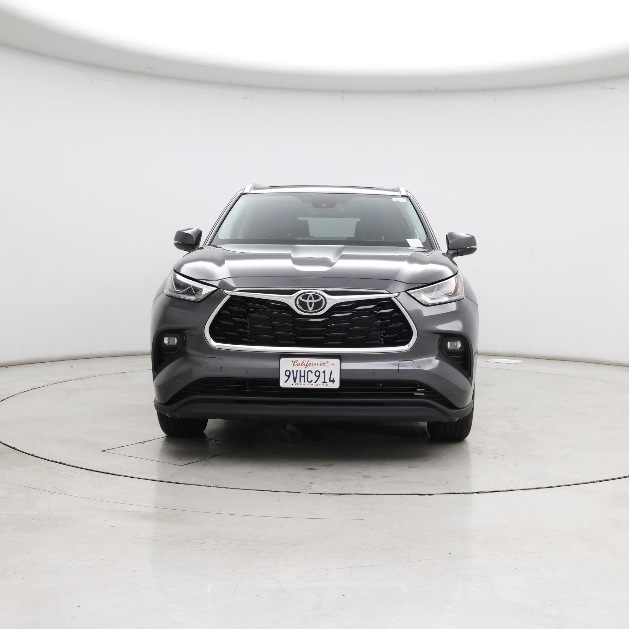 Thumbnail: 2023 Toyota Highlander - 5