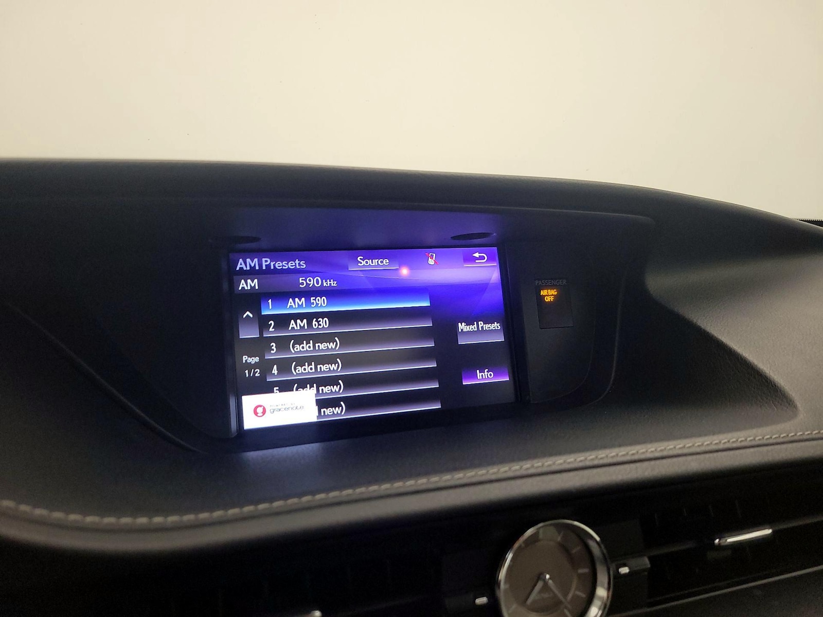 2018 Lexus ES 350 - Photo 17