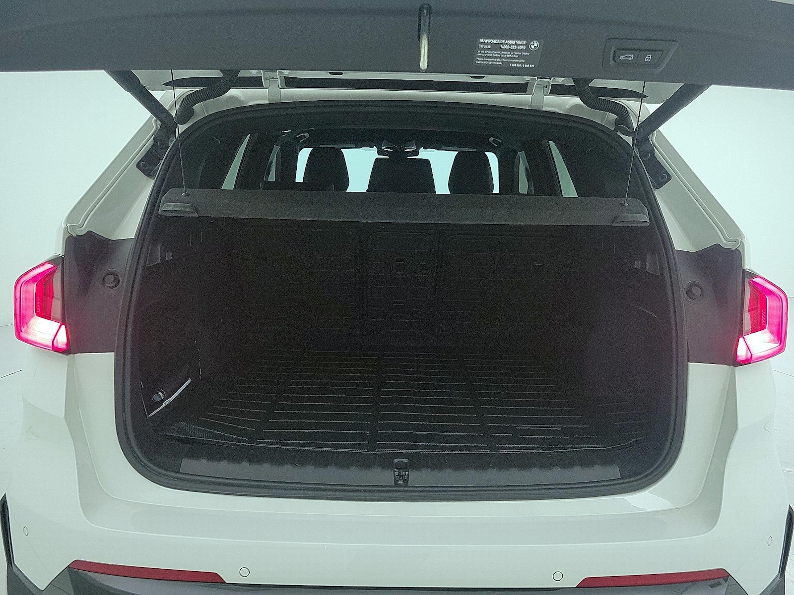 2024 BMW X1 28i - Photo 22