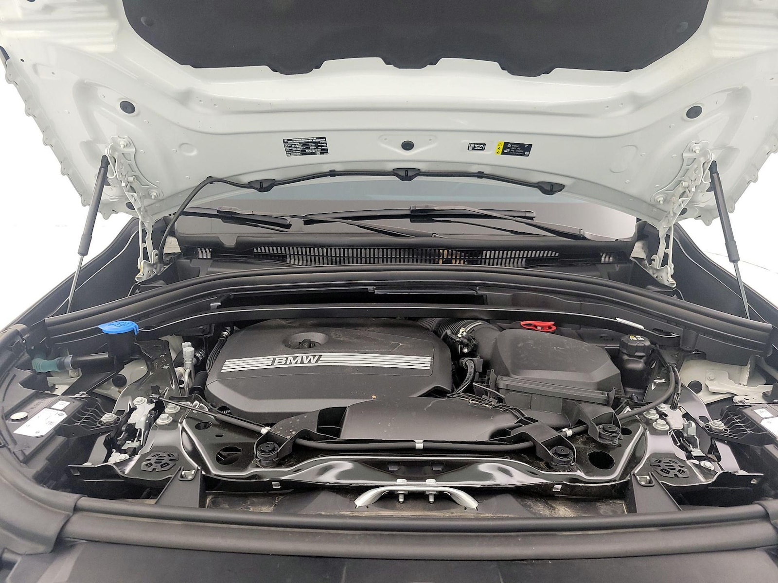 2024 BMW X1 28i - Photo 23