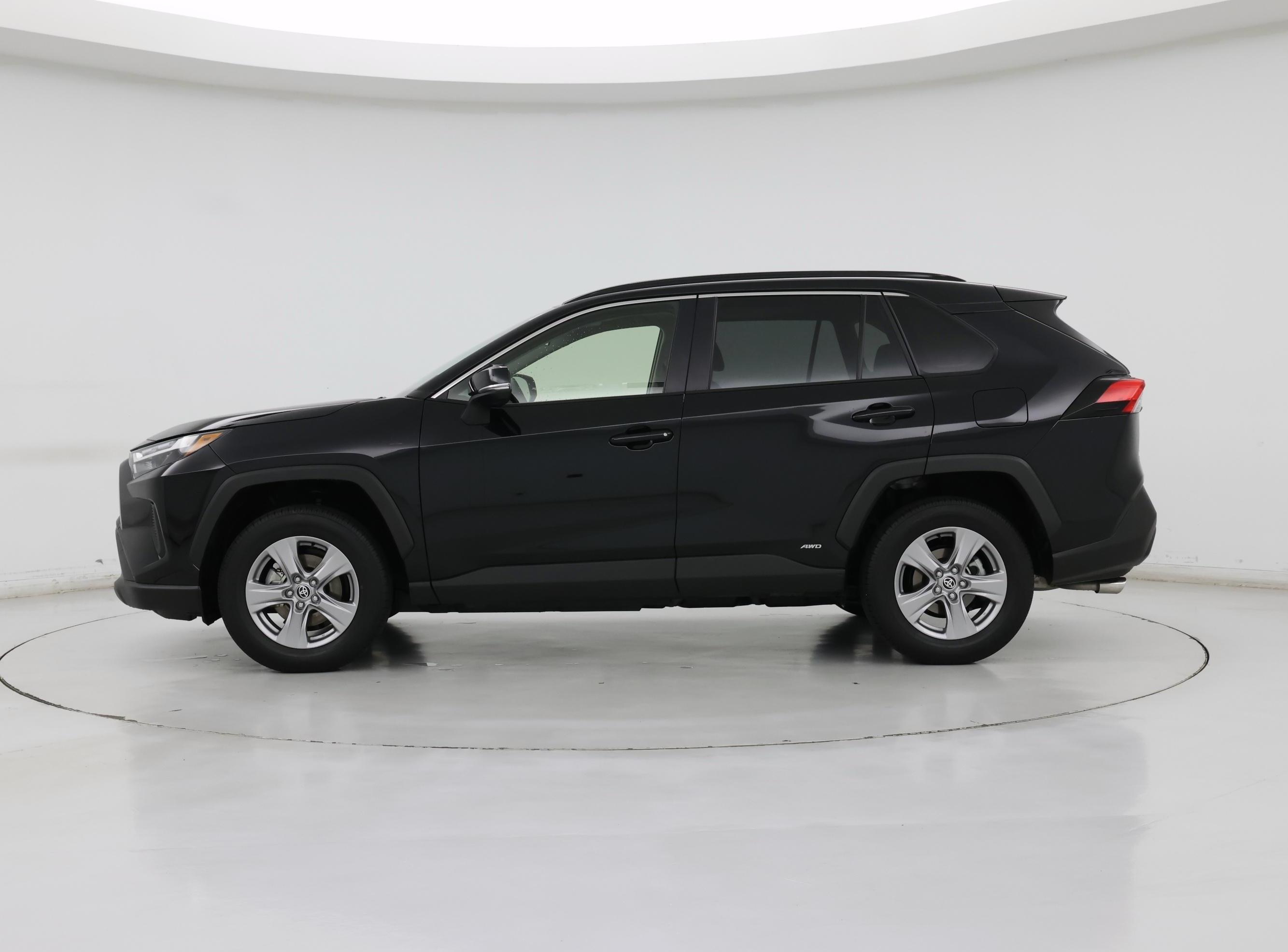 Thumbnail: 2025 Toyota RAV4 - 3