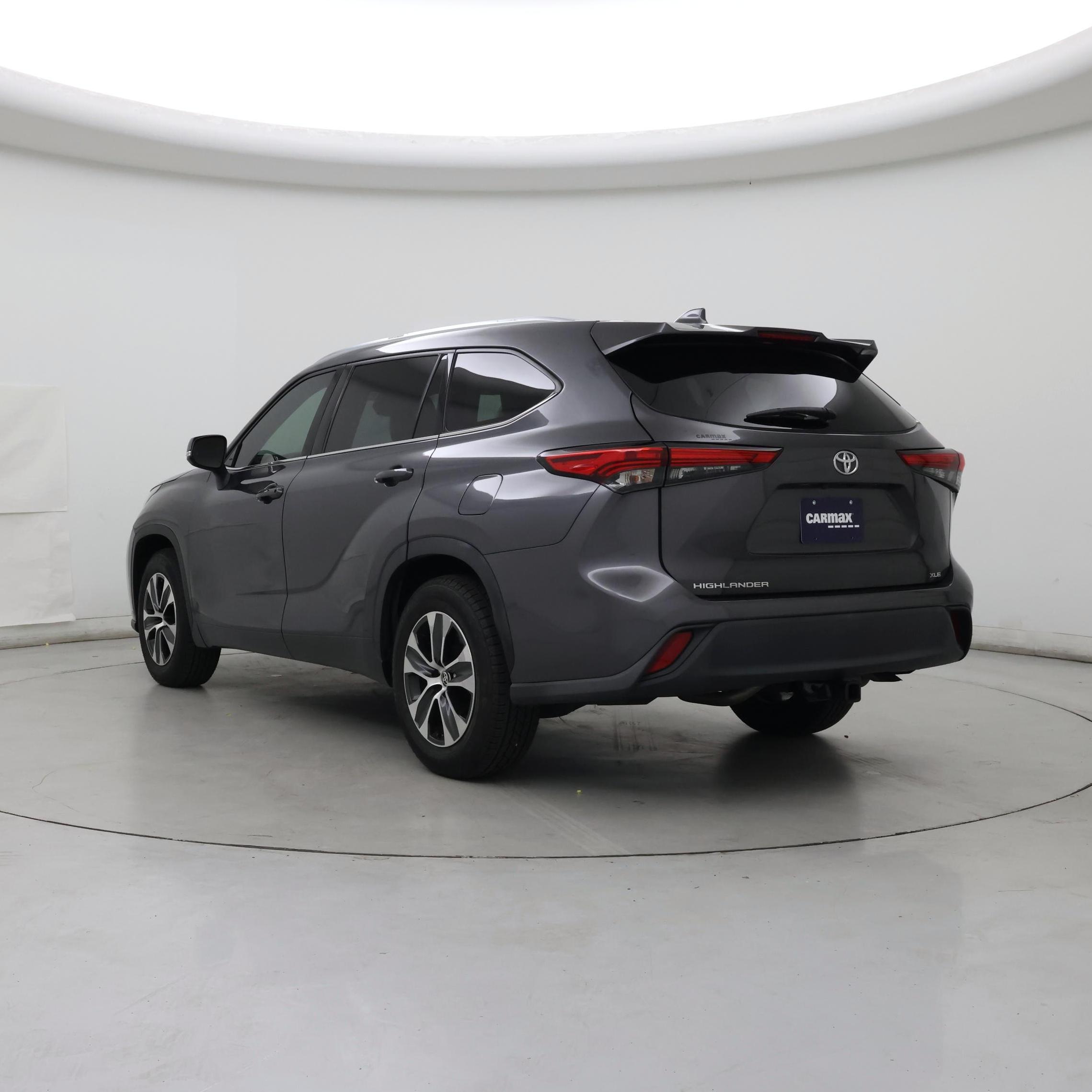 Thumbnail: 2020 Toyota Highlander - 2