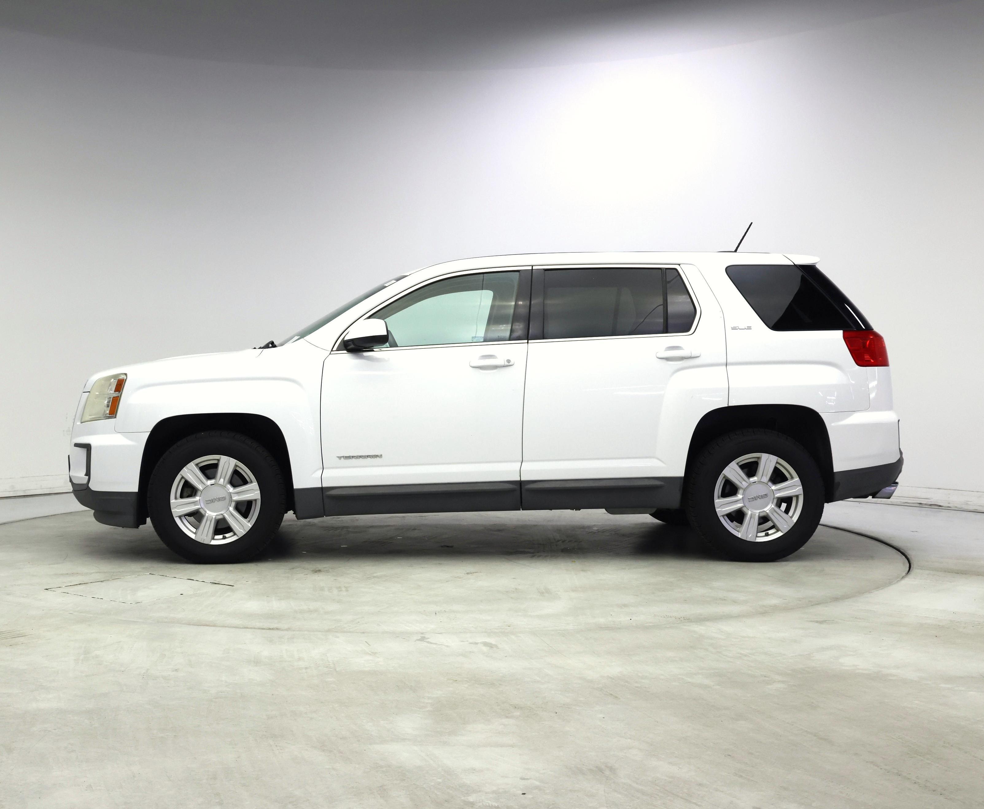 Thumbnail: 2016 GMC Terrain - 3