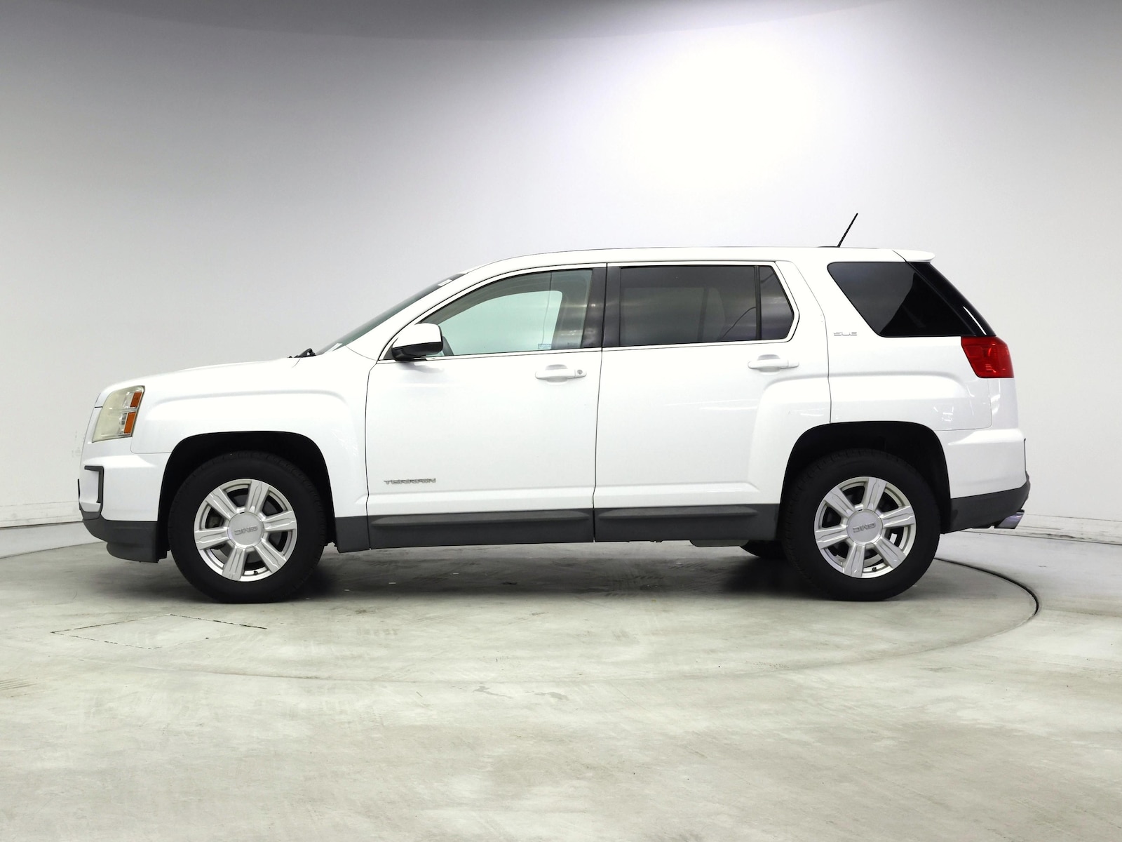 2016 GMC Terrain SLE-1 - Photo 4