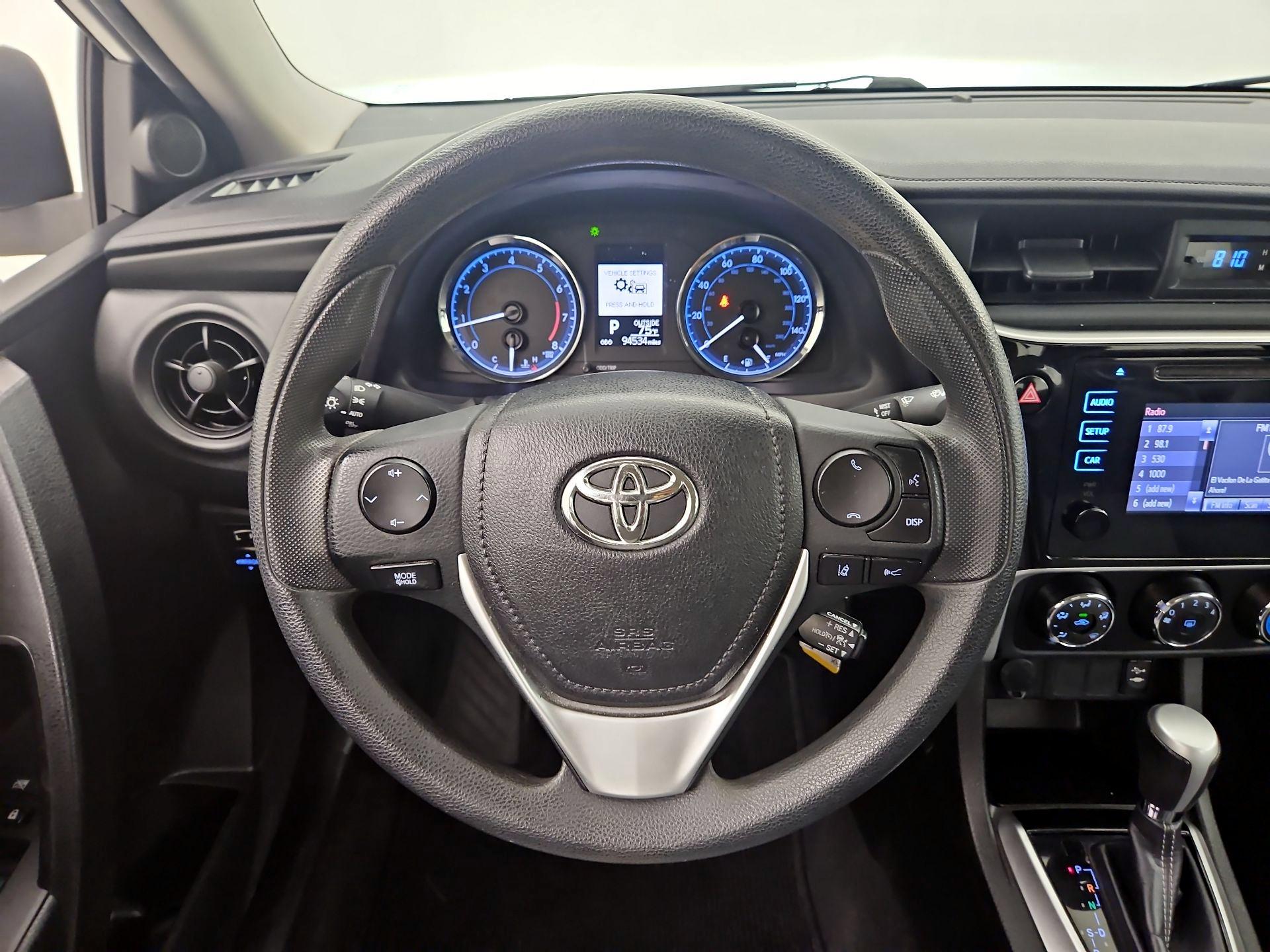 Thumbnail: 2018 Toyota Corolla - 10