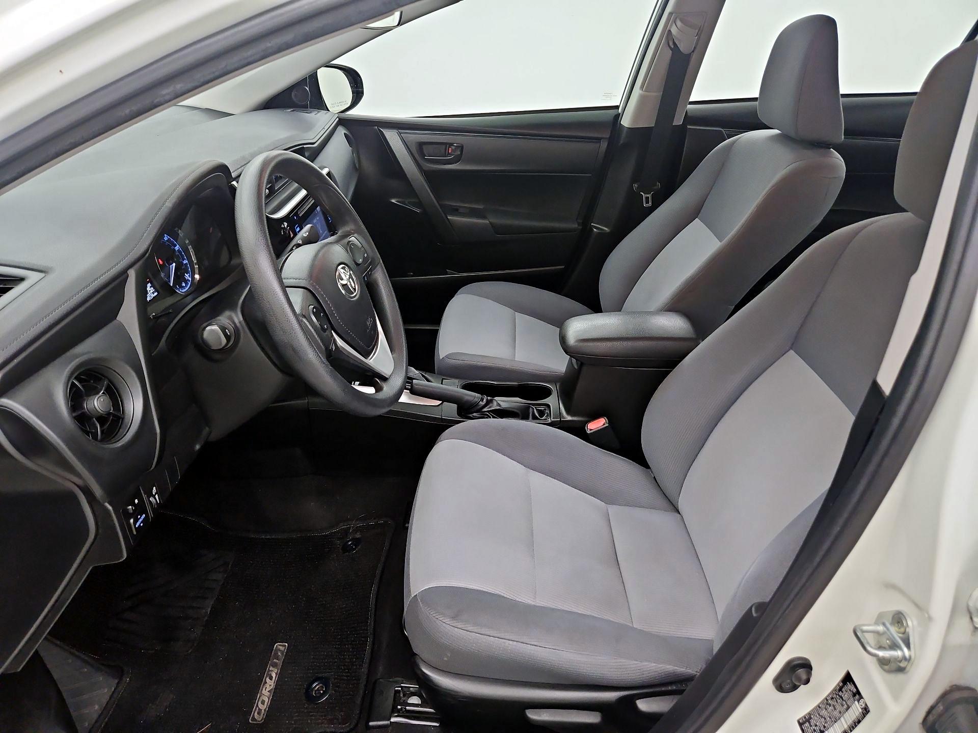 Thumbnail: 2018 Toyota Corolla - 11