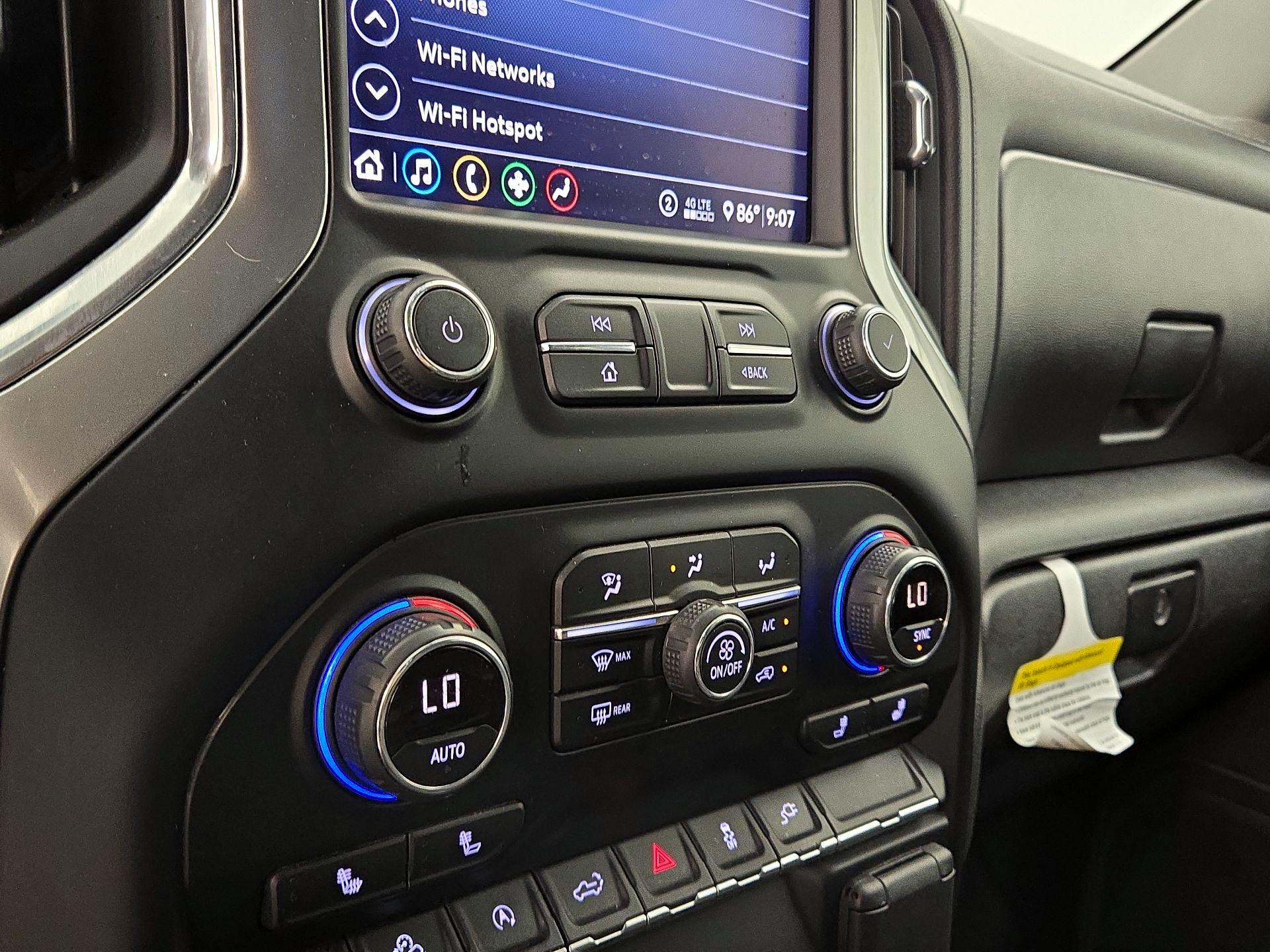 Thumbnail: 2020 Chevrolet Silverado 1500 - 16