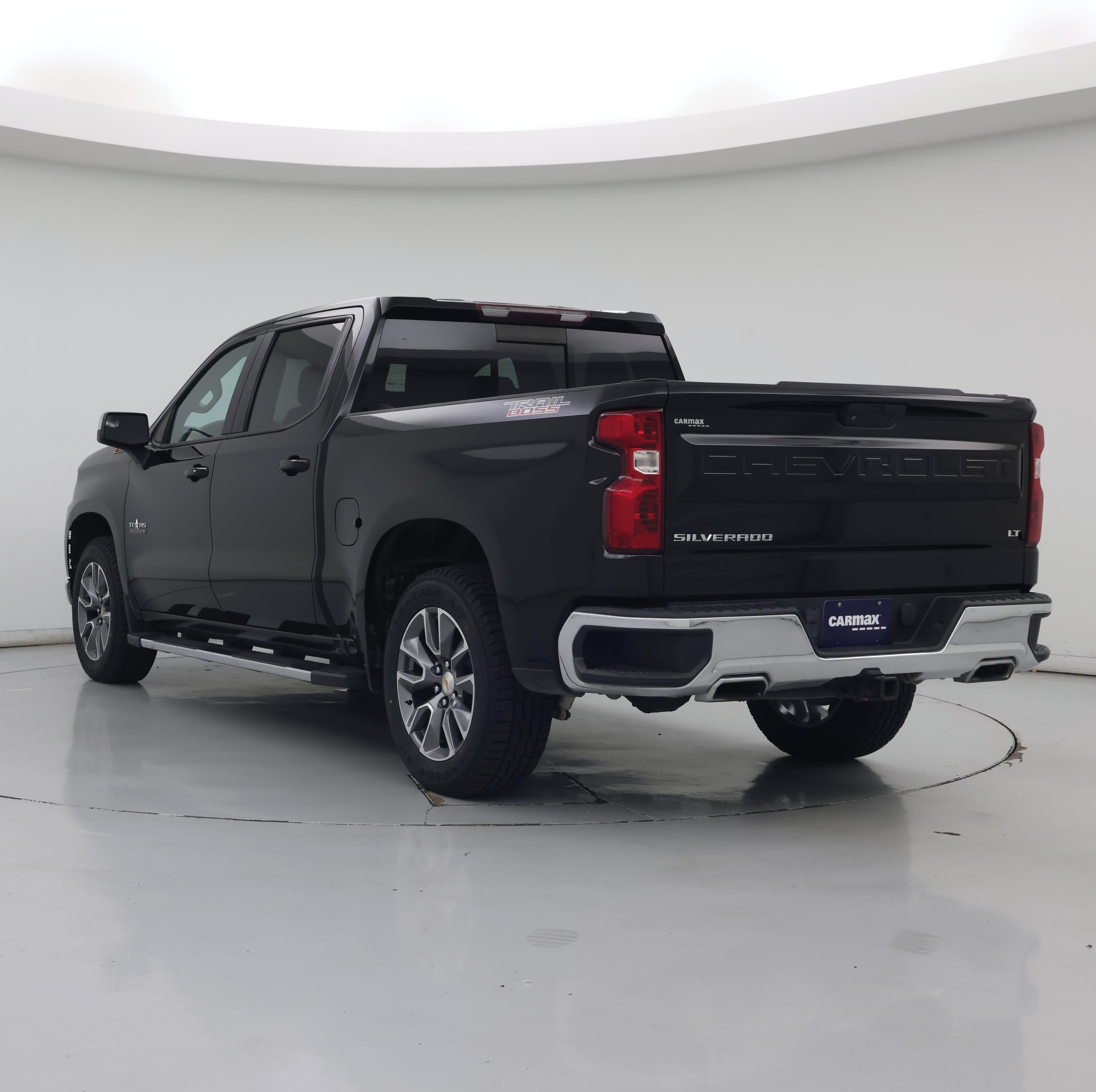 Thumbnail: 2020 Chevrolet Silverado 1500 - 2