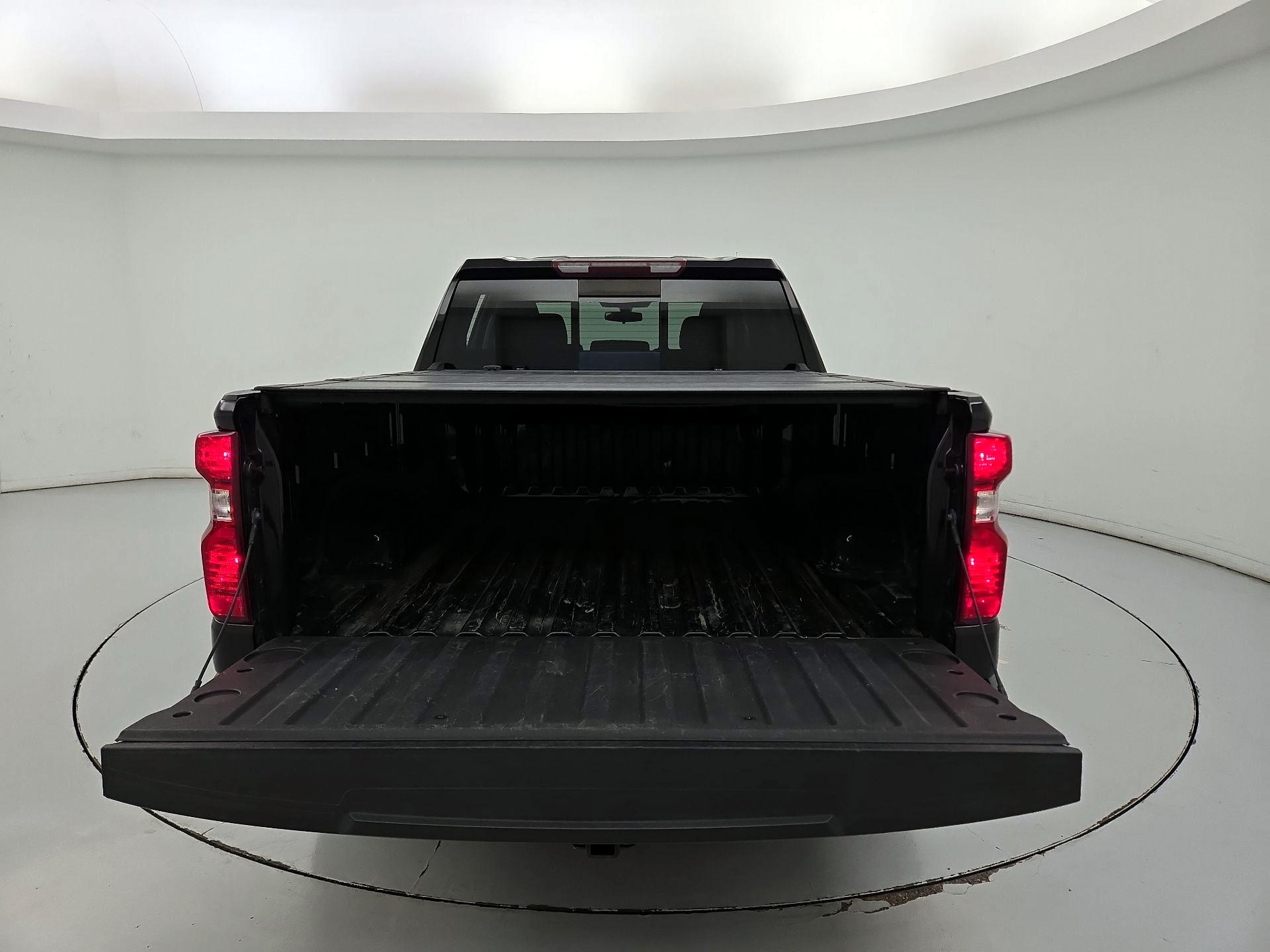 Thumbnail: 2020 Chevrolet Silverado 1500 - 20
