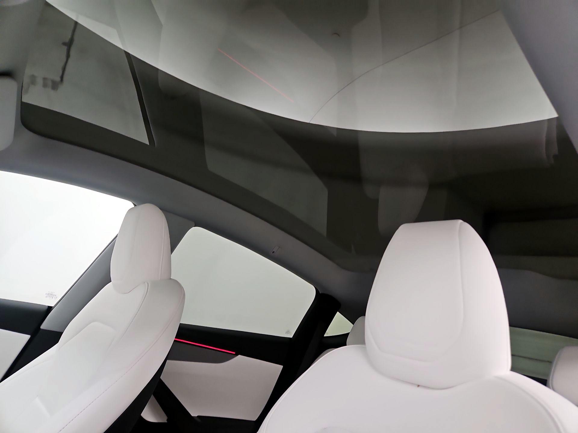 Thumbnail: 2026 Tesla Model Y - 18