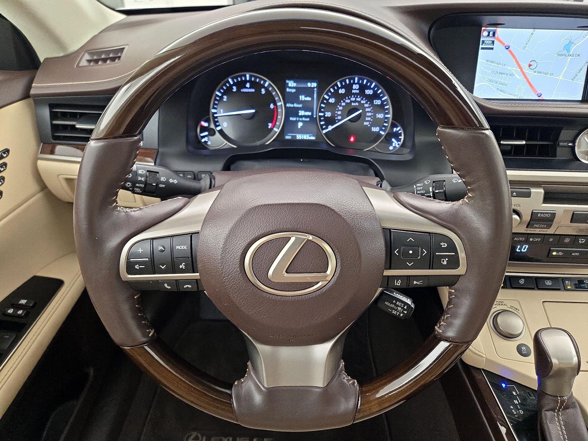 Thumbnail: 2017 Lexus ES - 10