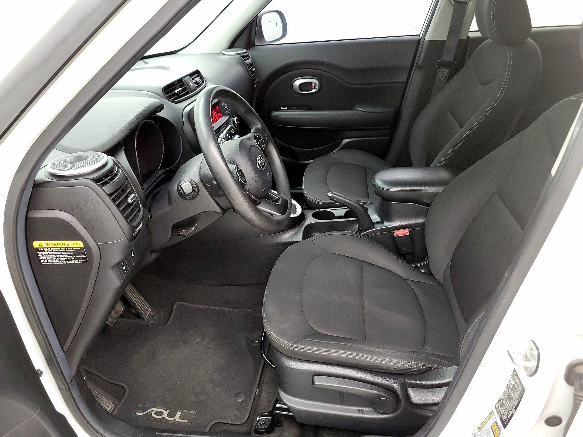 Thumbnail: 2015 Kia Soul - 11