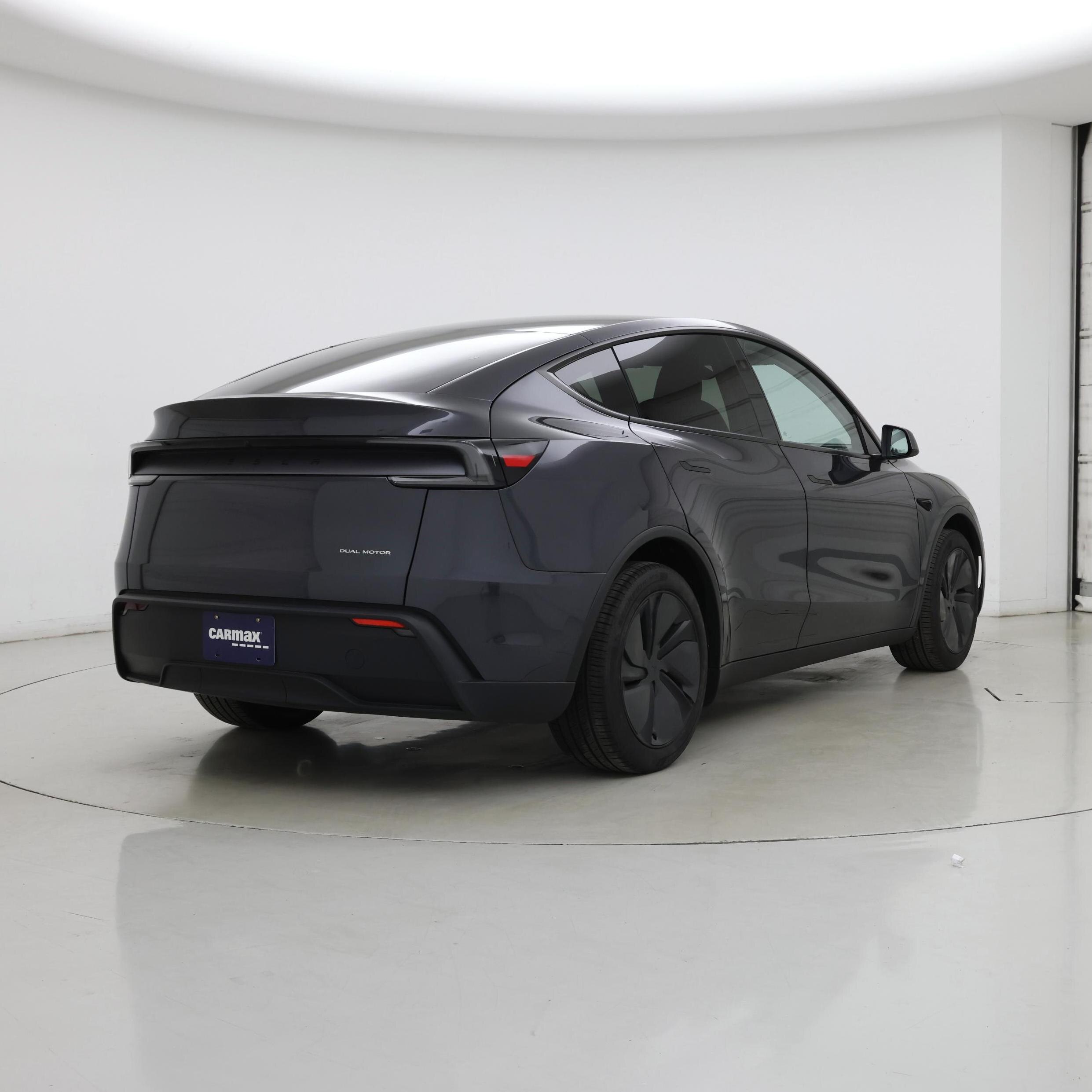 Thumbnail: 2026 Tesla Model Y - 8
