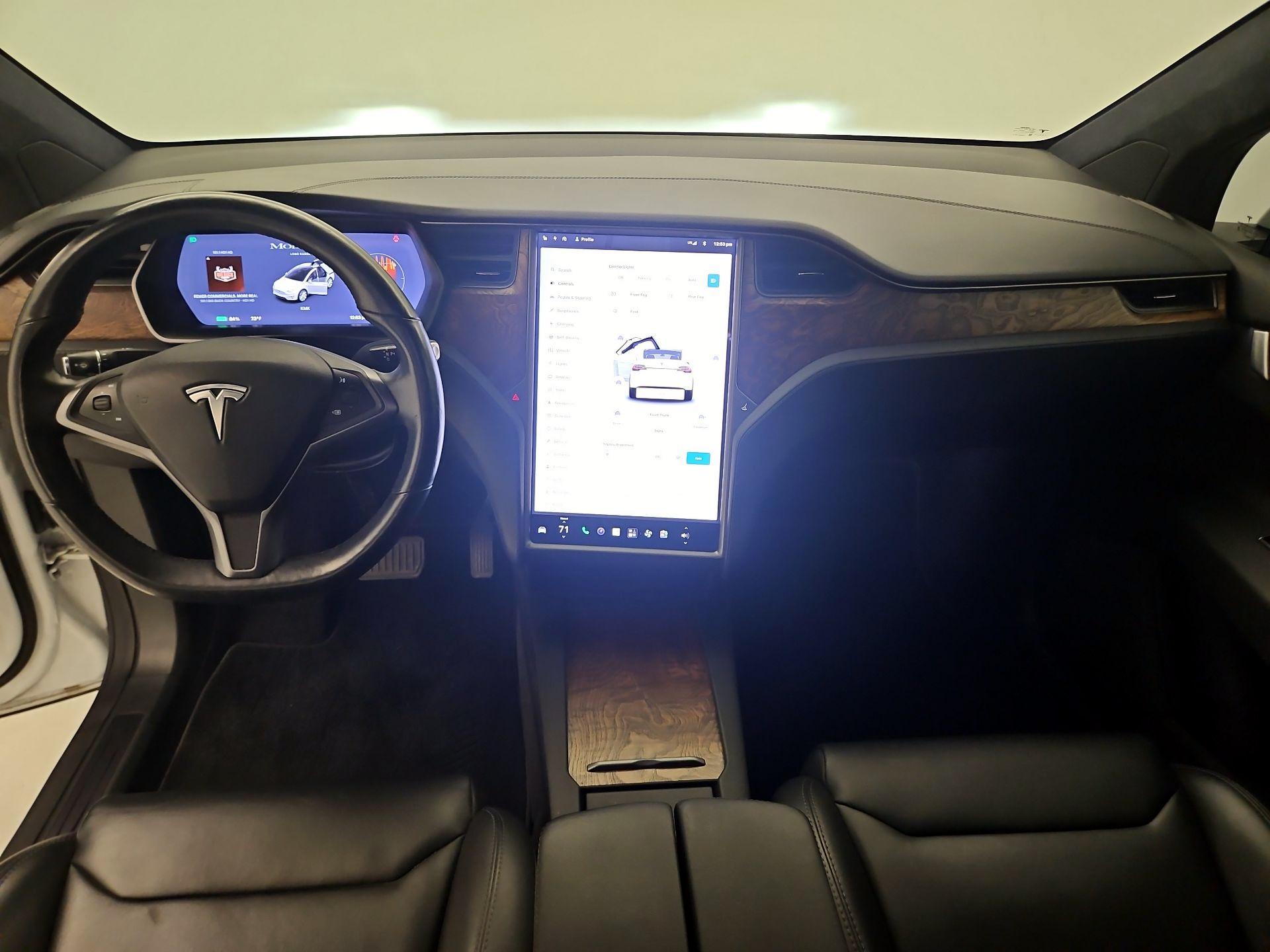 Thumbnail: 2020 Tesla Model X - 9