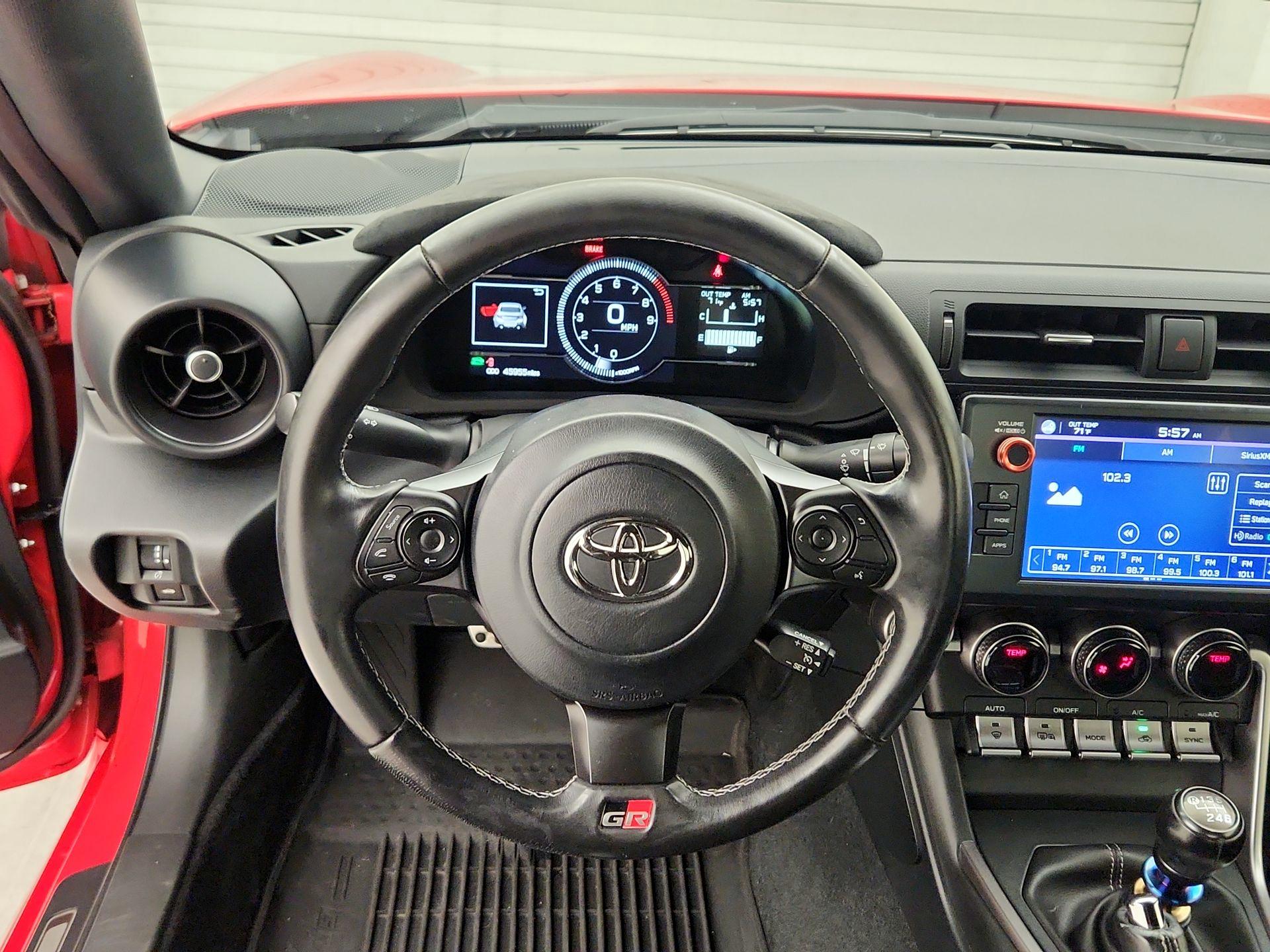 Thumbnail: 2022 Toyota GR86 - 10