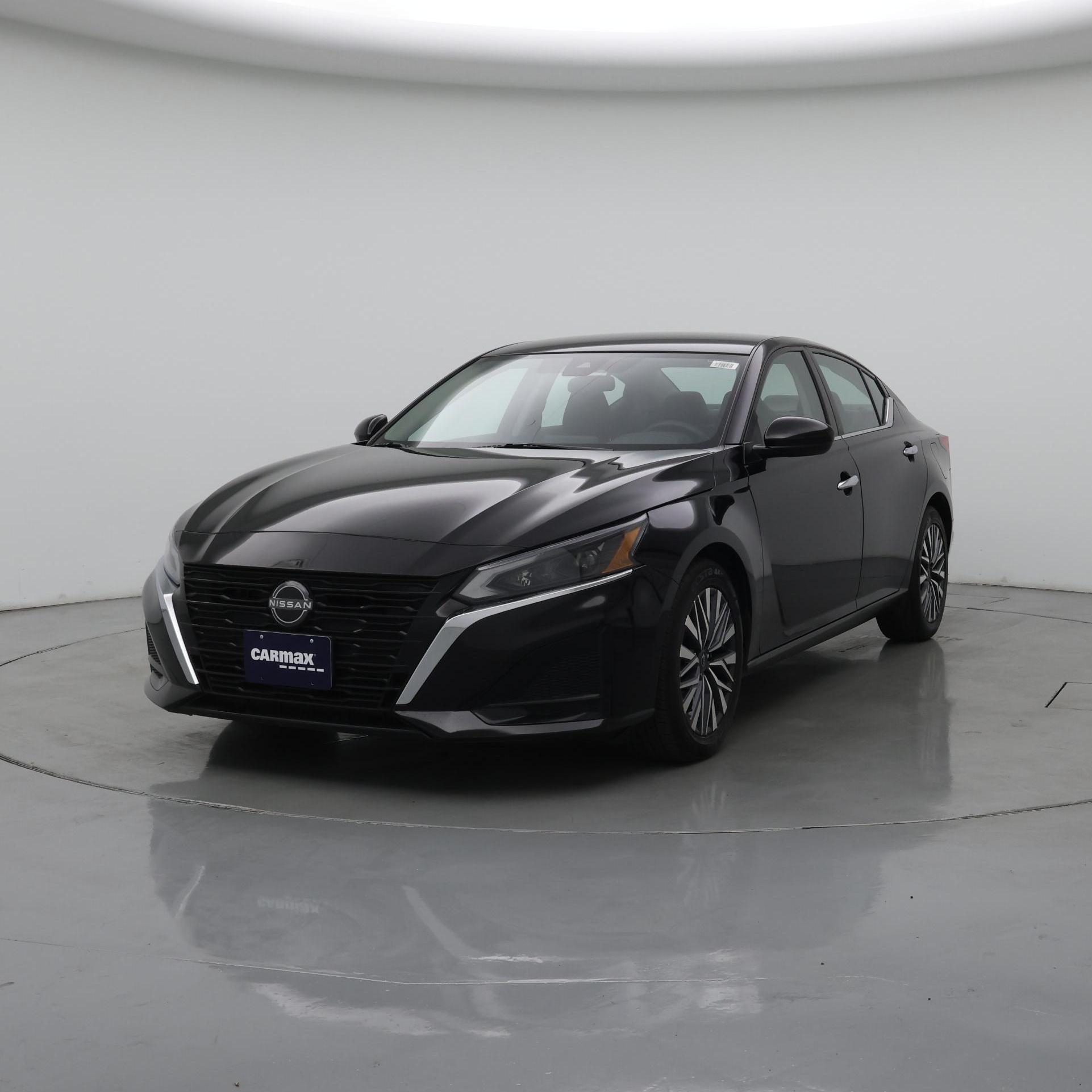 Thumbnail: 2023 Nissan Altima - 4
