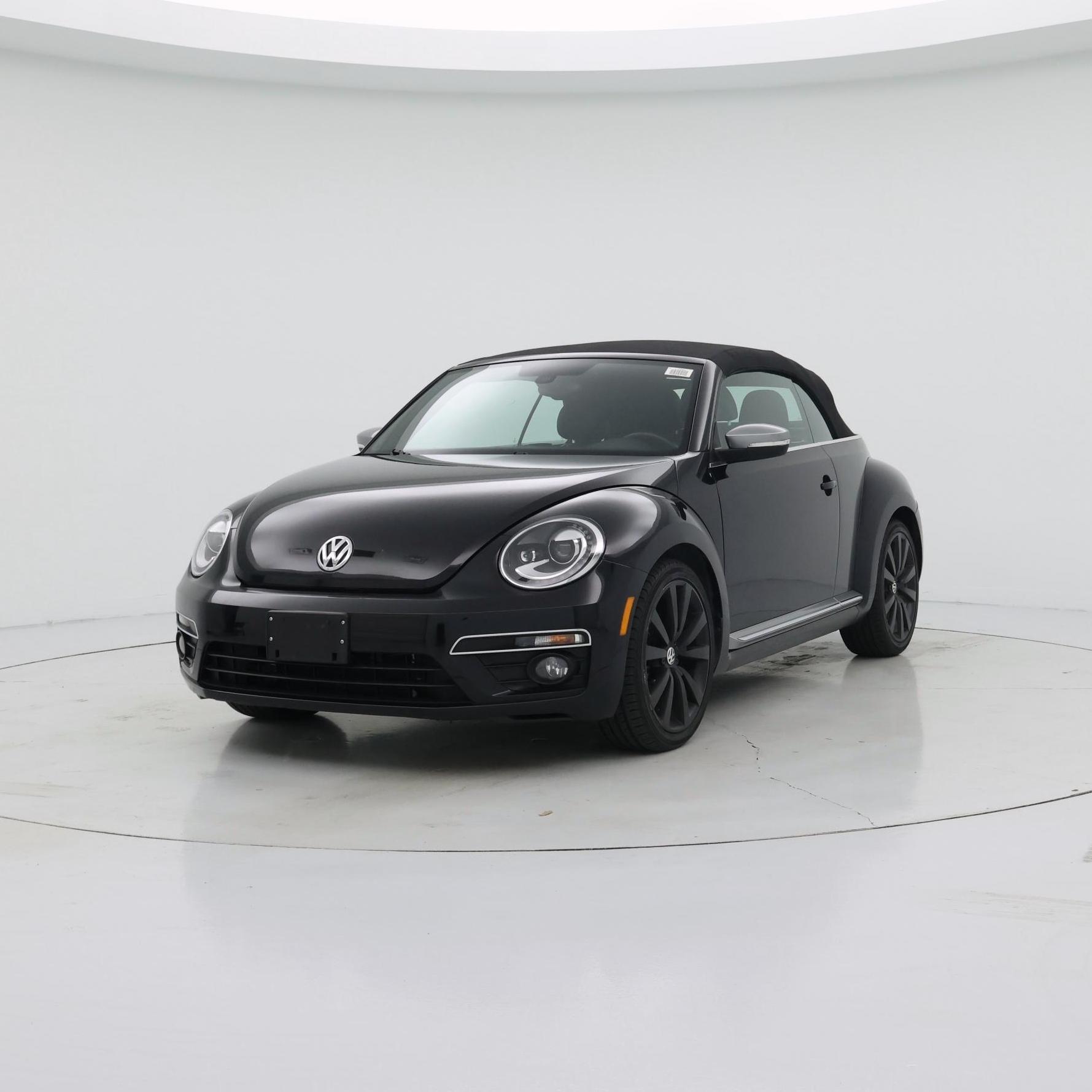 Thumbnail: 2014 Volkswagen Beetle - 4