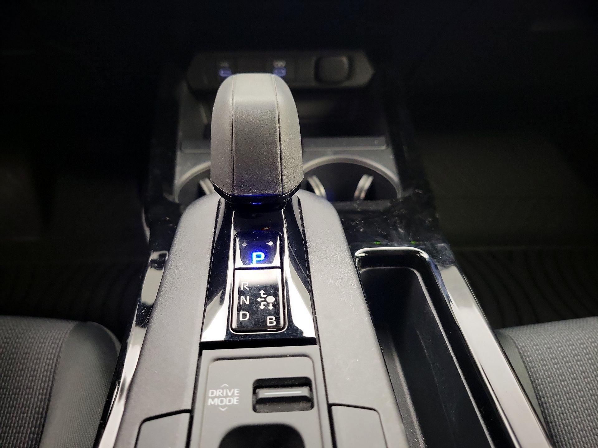 Thumbnail: 2024 Toyota Prius - 17