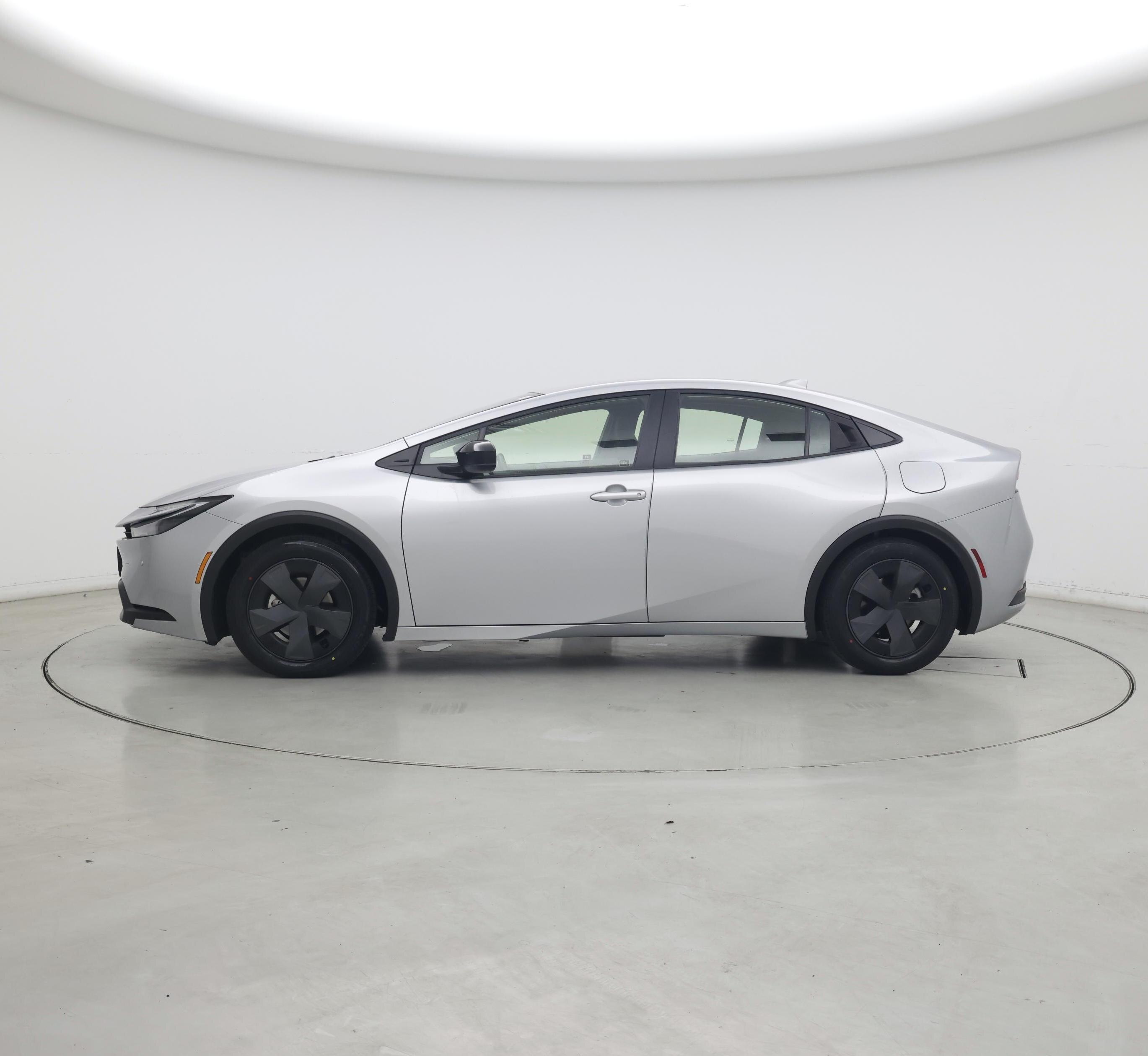 Thumbnail: 2024 Toyota Prius - 3