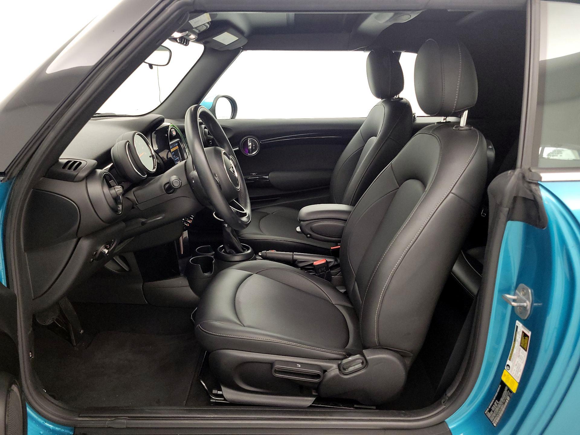 Thumbnail: 2019 MINI Cooper - 11