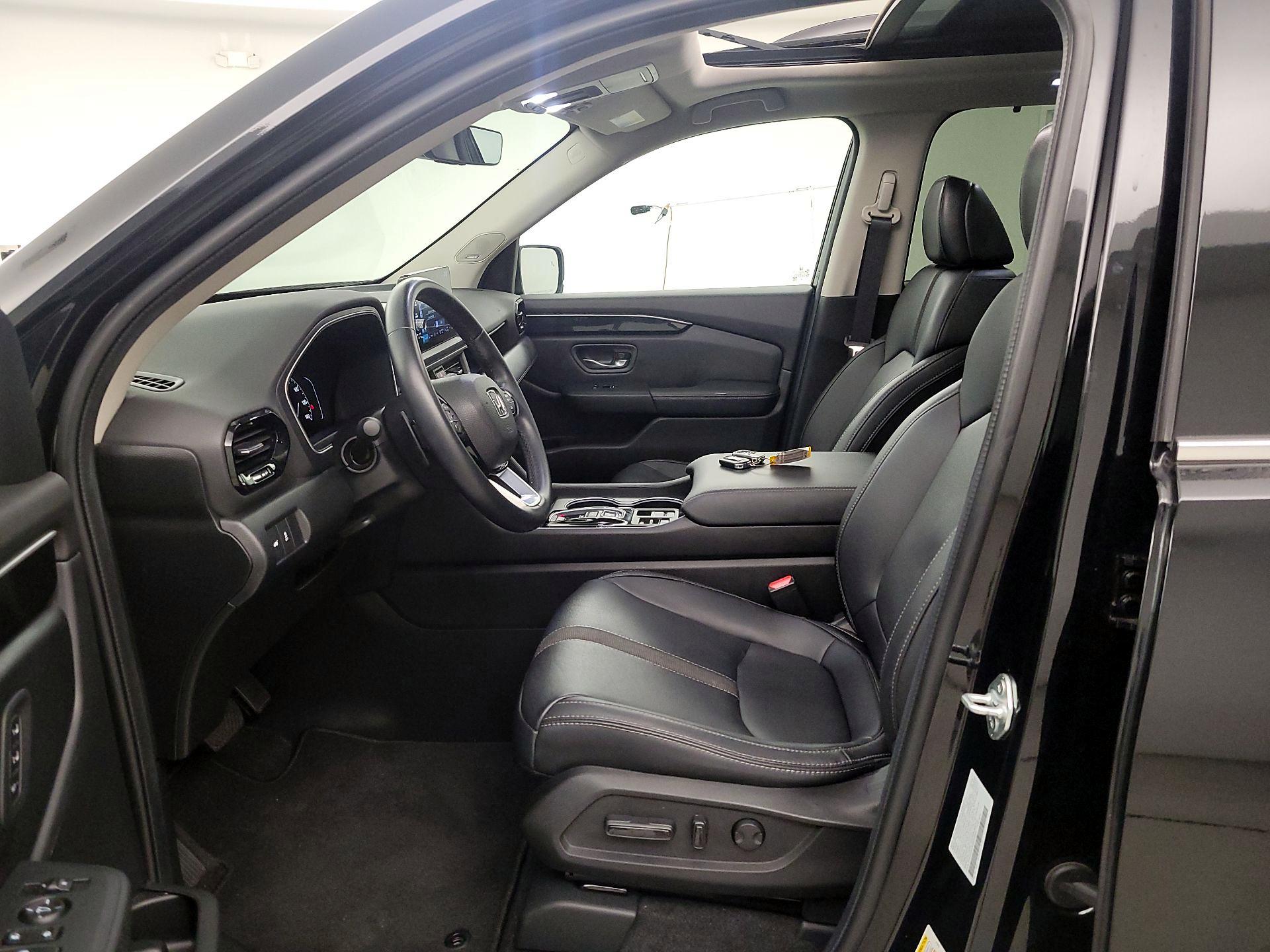 Thumbnail: 2024 Honda Pilot - 11