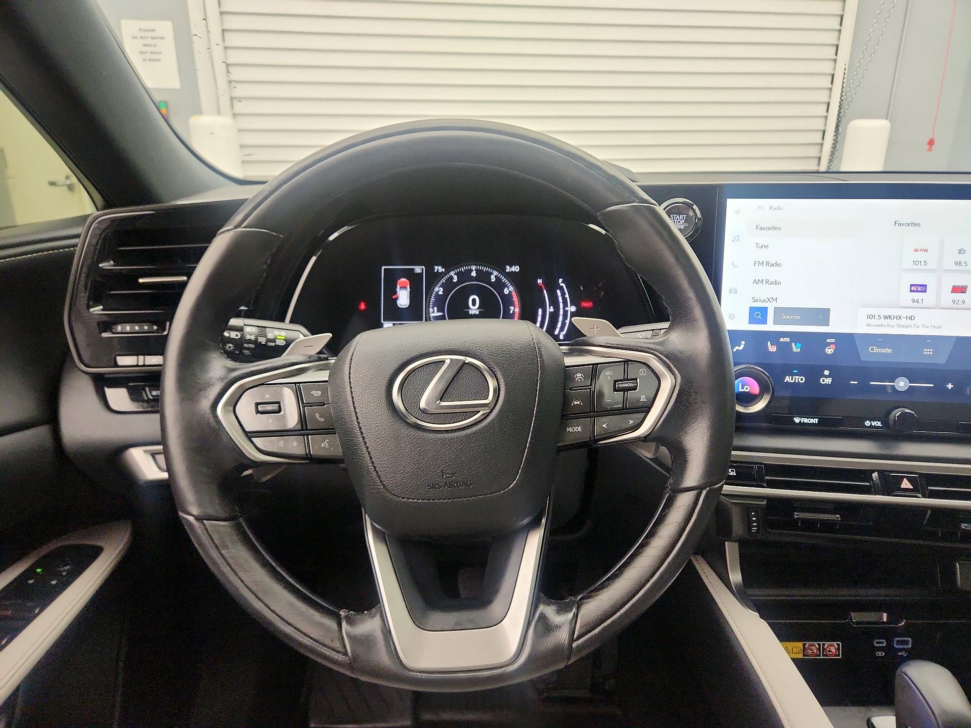 Thumbnail: 2023 Lexus RX - 10