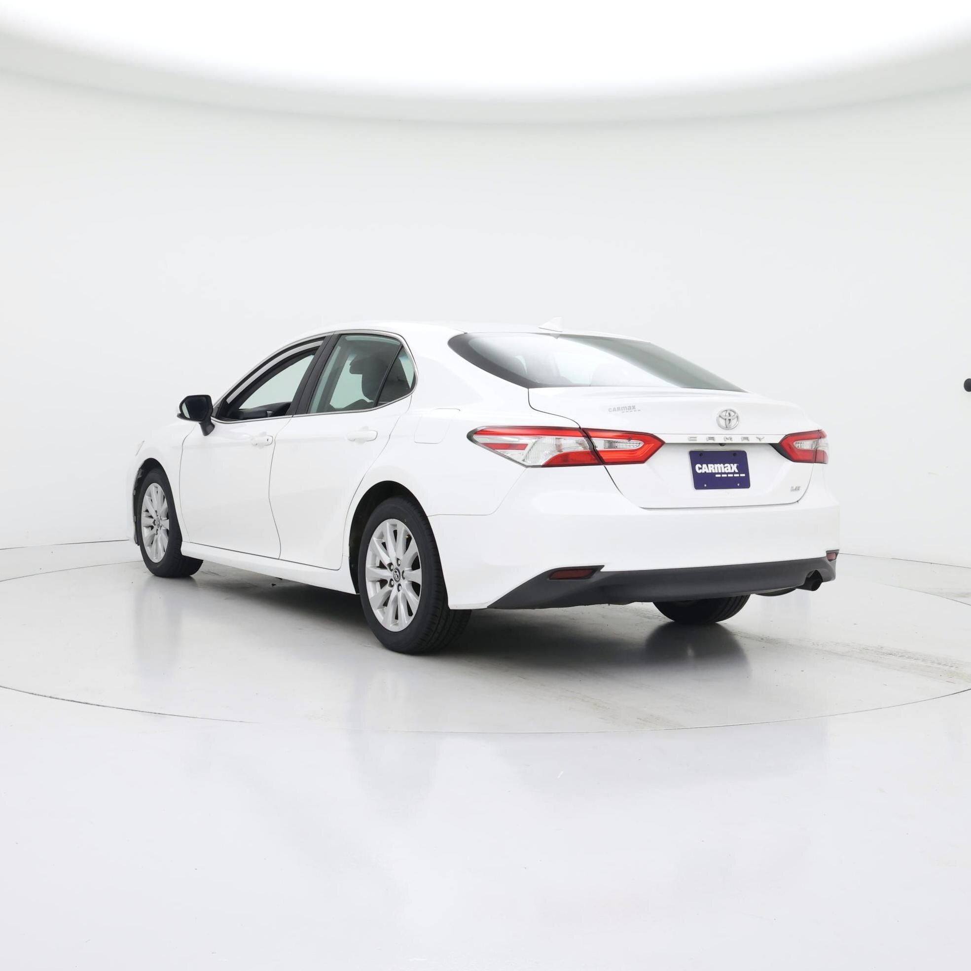 Thumbnail: 2019 Toyota Camry - 2