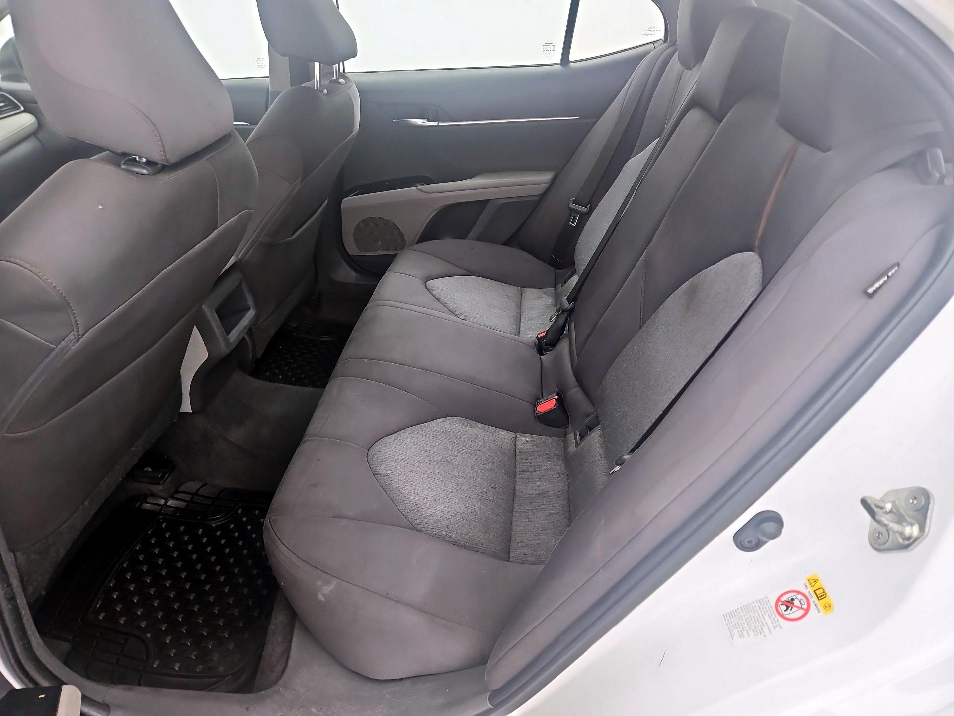 Thumbnail: 2019 Toyota Camry - 19