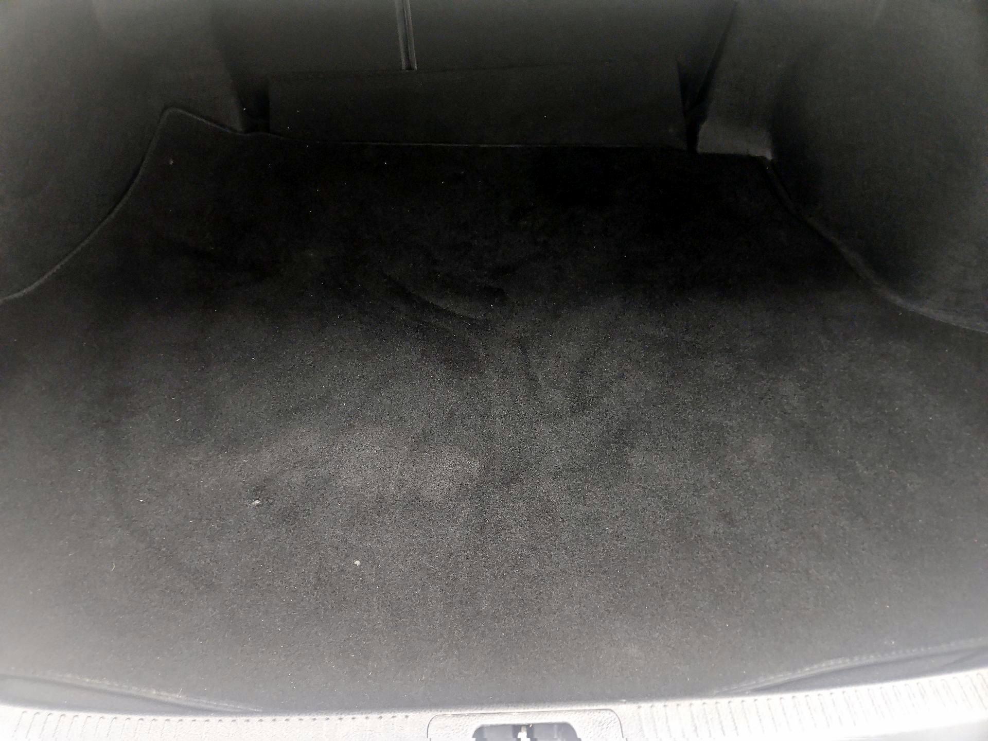 Thumbnail: 2019 Toyota Camry - 20