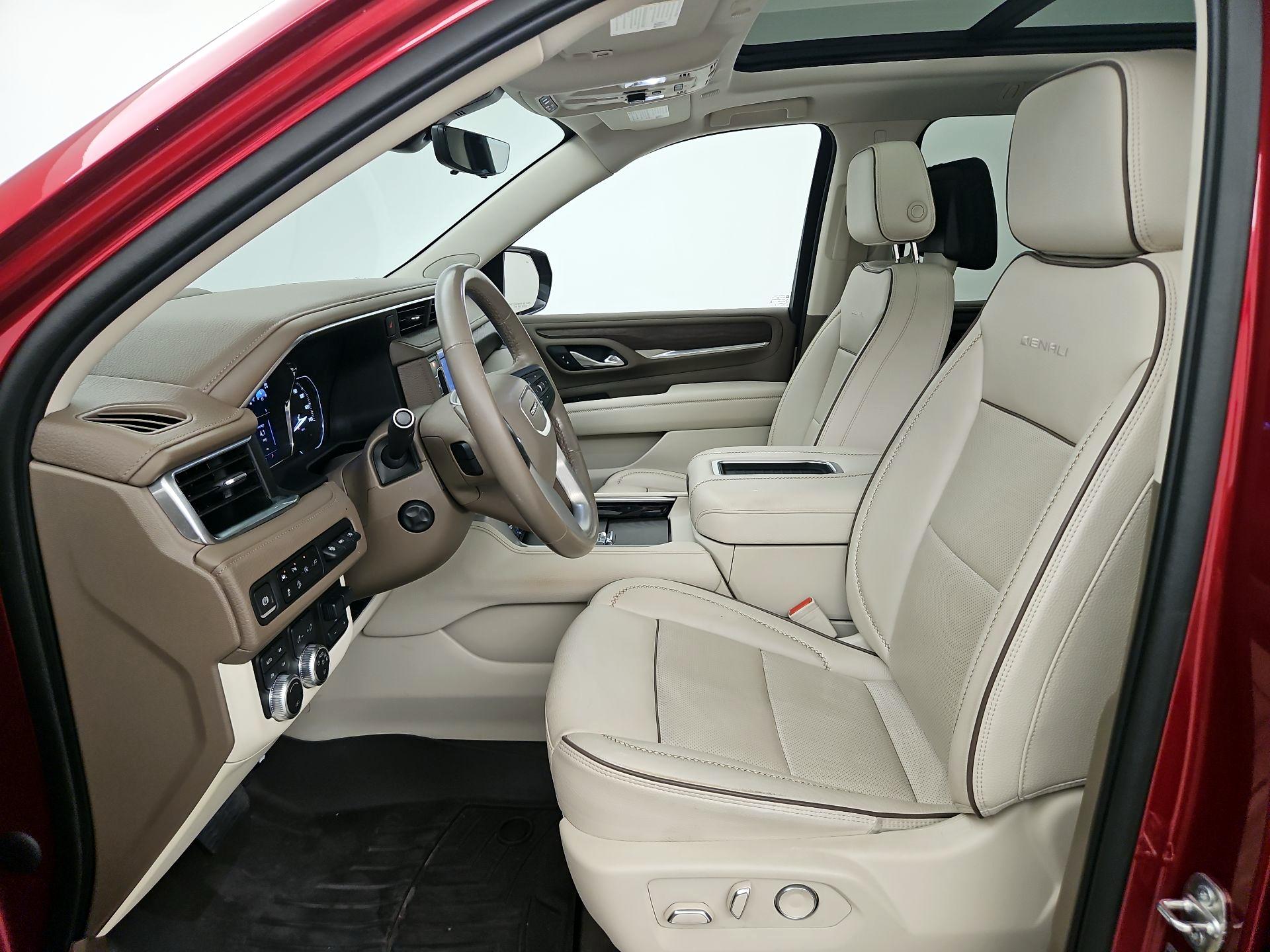 Thumbnail: 2021 GMC Yukon XL - 11