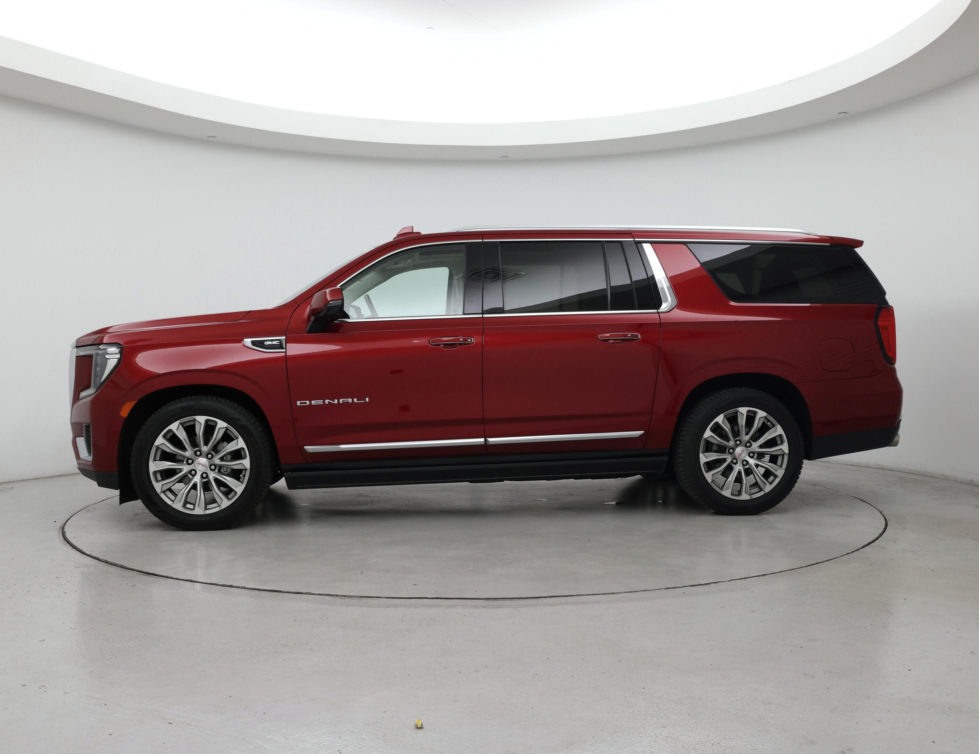 Thumbnail: 2021 GMC Yukon XL - 3