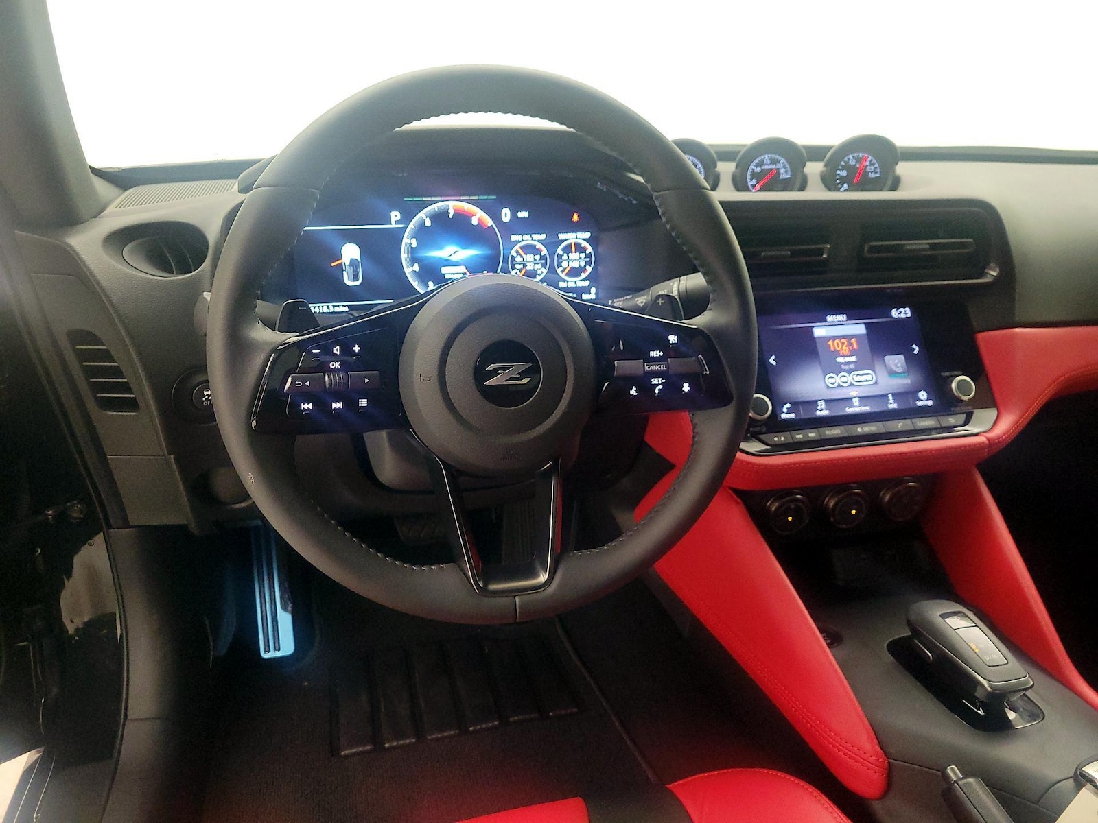 2025 Nissan Z Sport - Photo 11