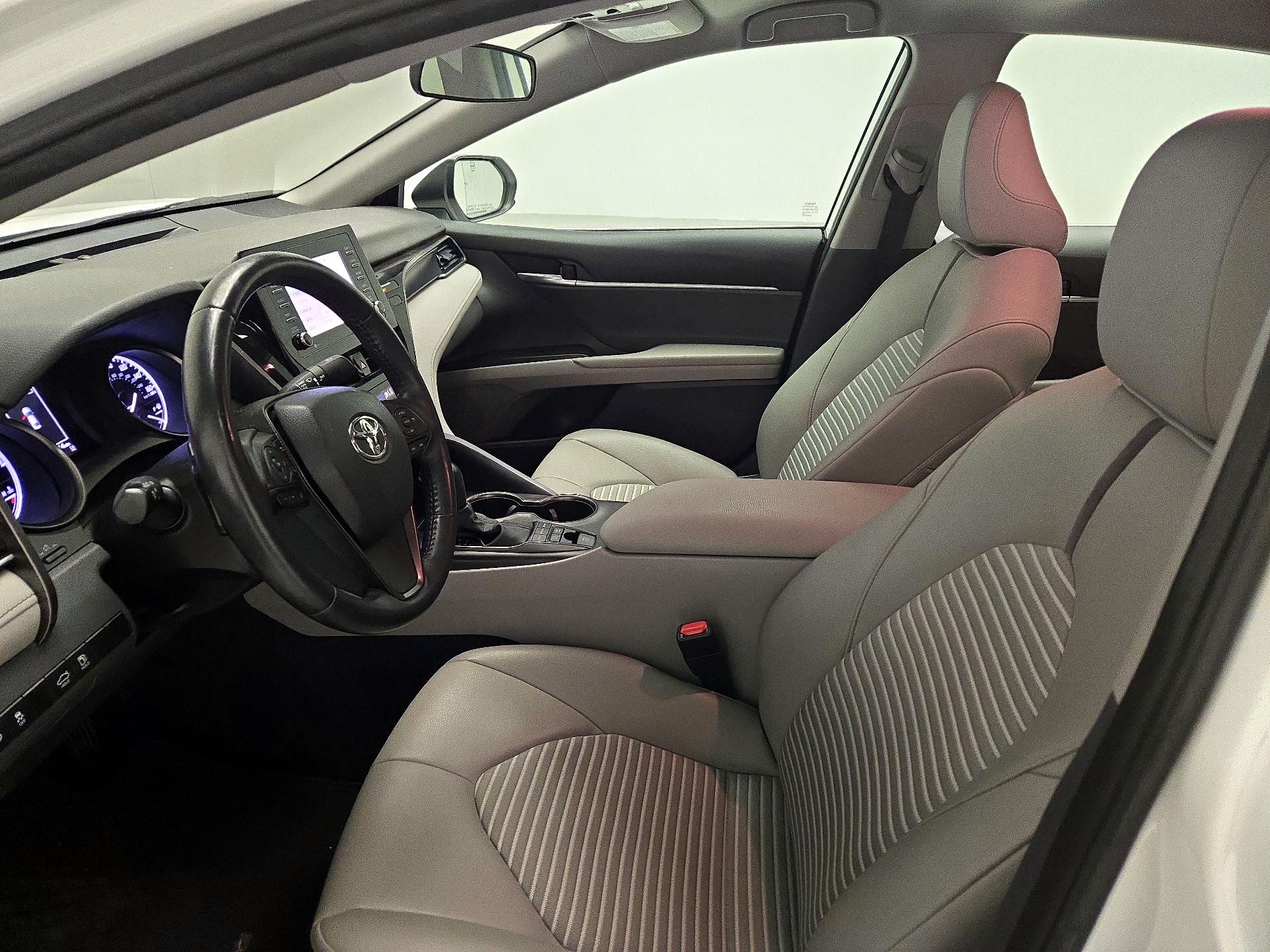 Thumbnail: 2021 Toyota Camry - 11