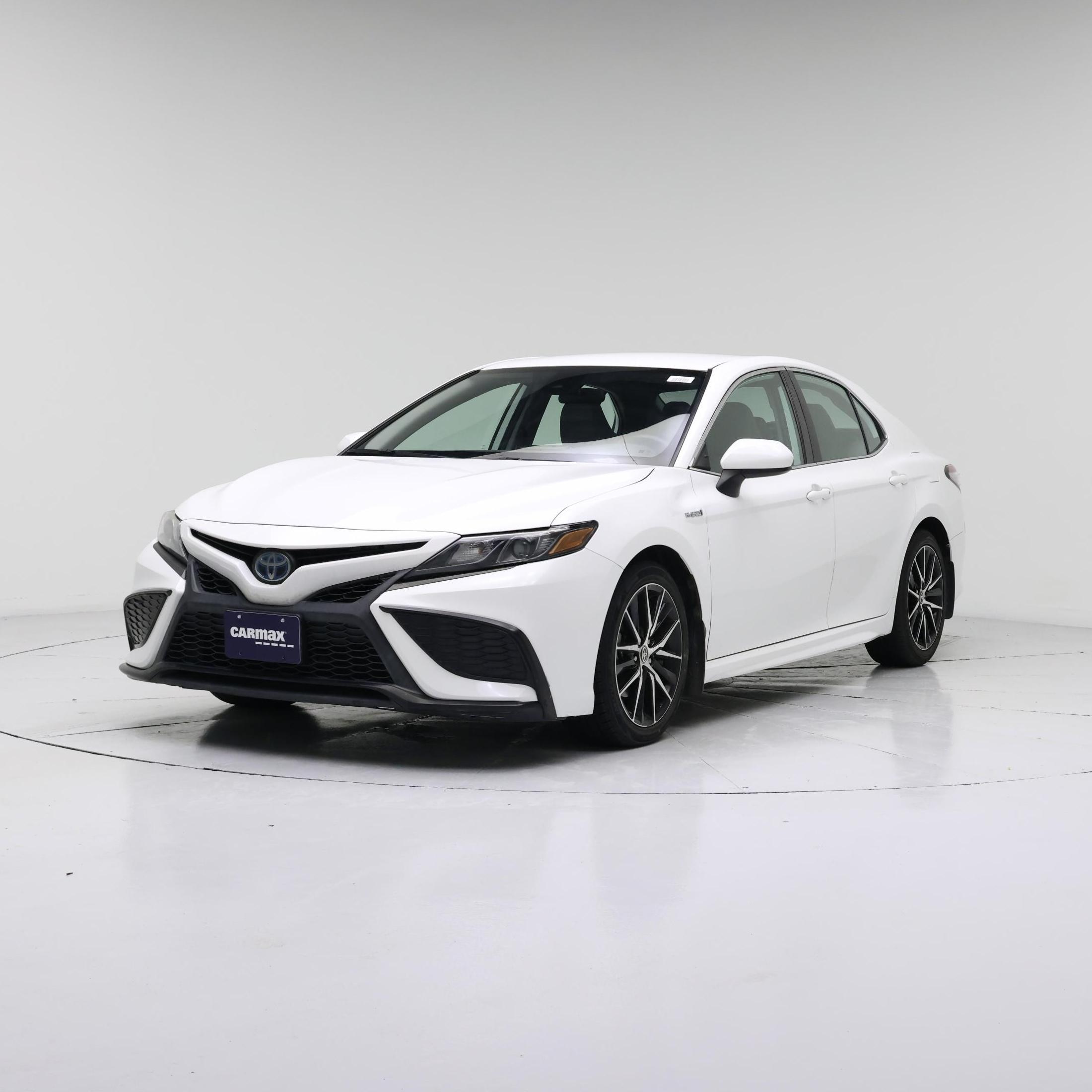 Thumbnail: 2021 Toyota Camry - 4
