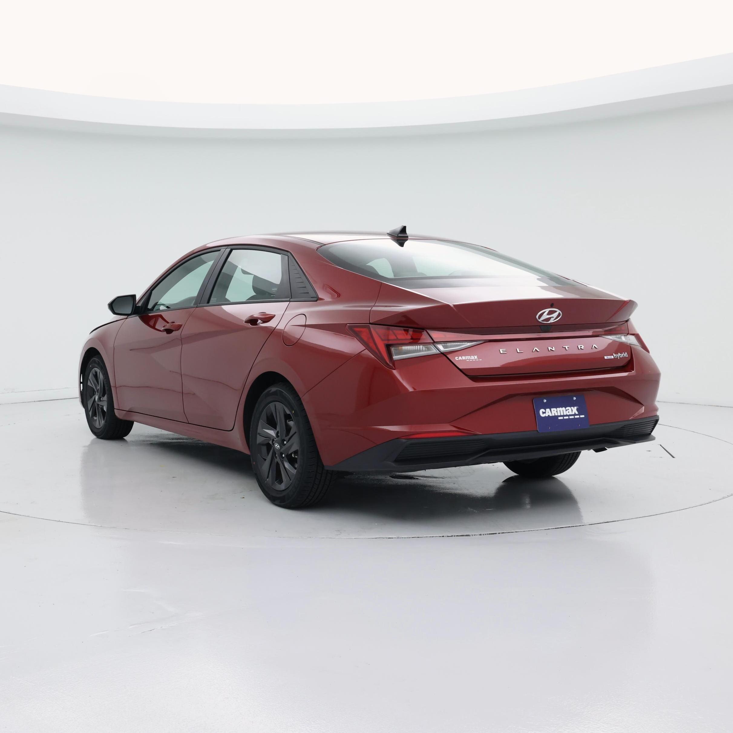 Thumbnail: 2023 Hyundai Elantra - 2