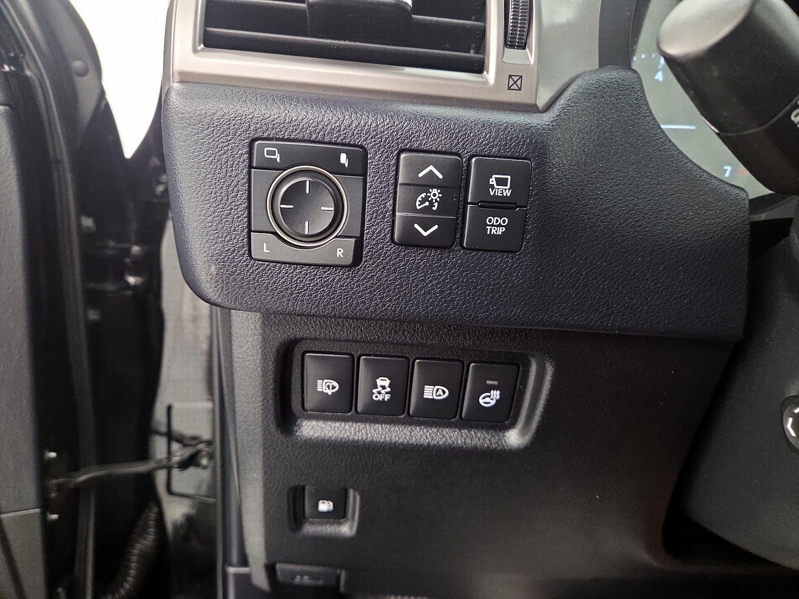 2023 Lexus GX LUXURY - Photo 14