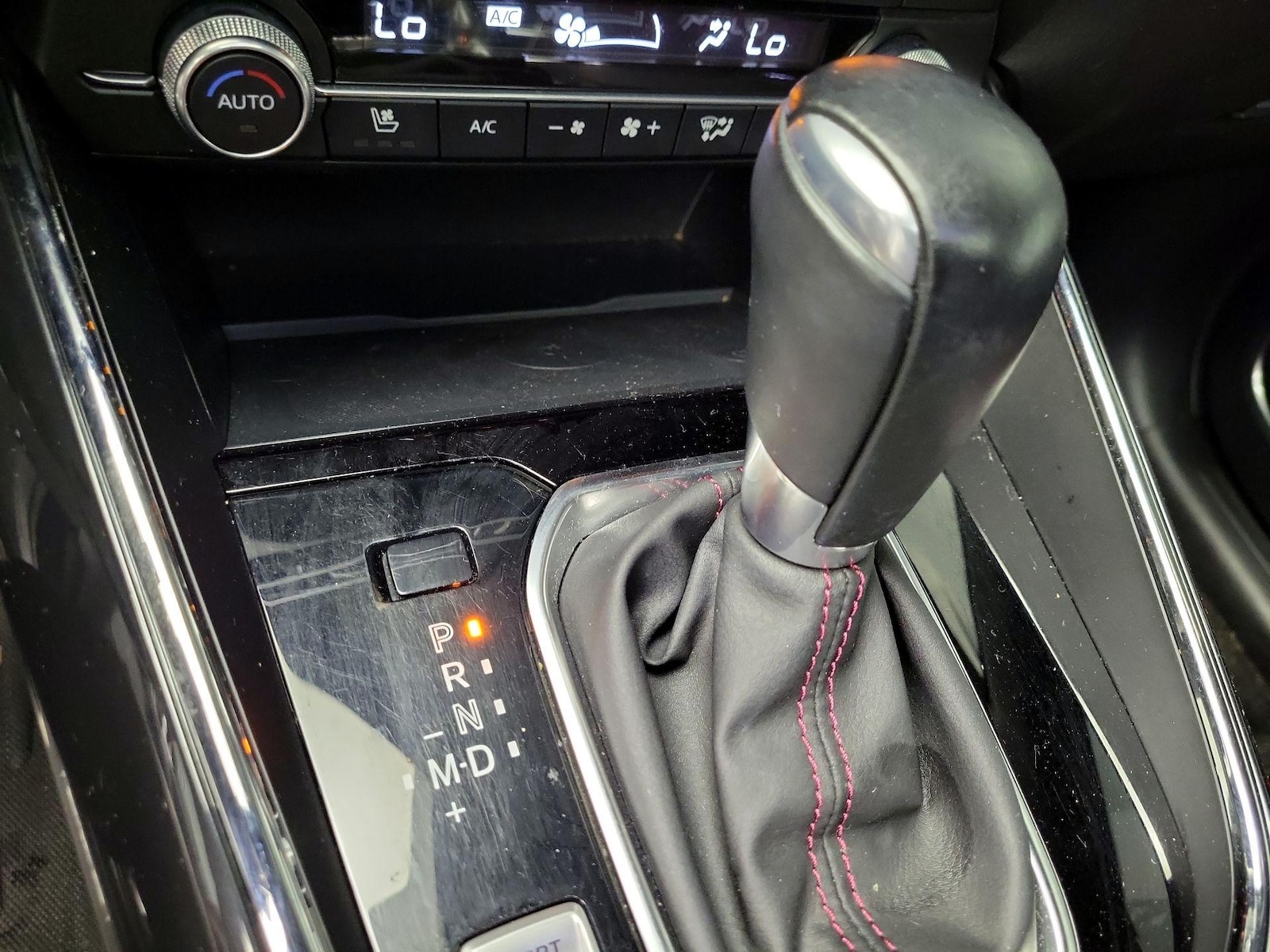 2021 Mazda CX-9 Carbon Edition - Photo 18